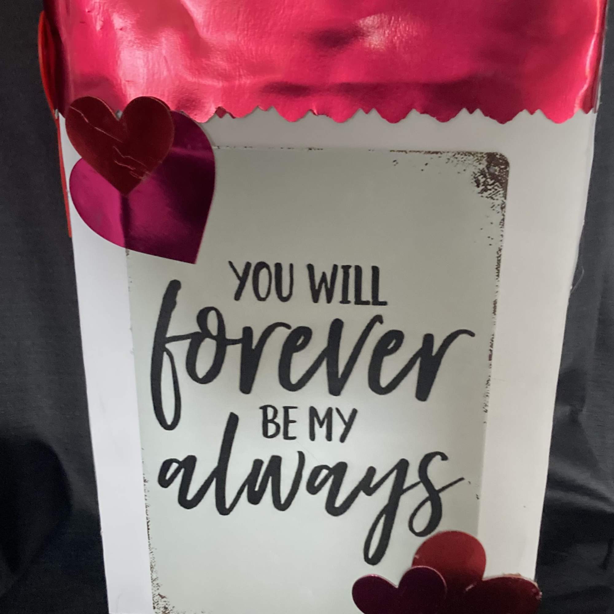 SEASONAL BLOOMS BUILT INTO A BOOK BOX.