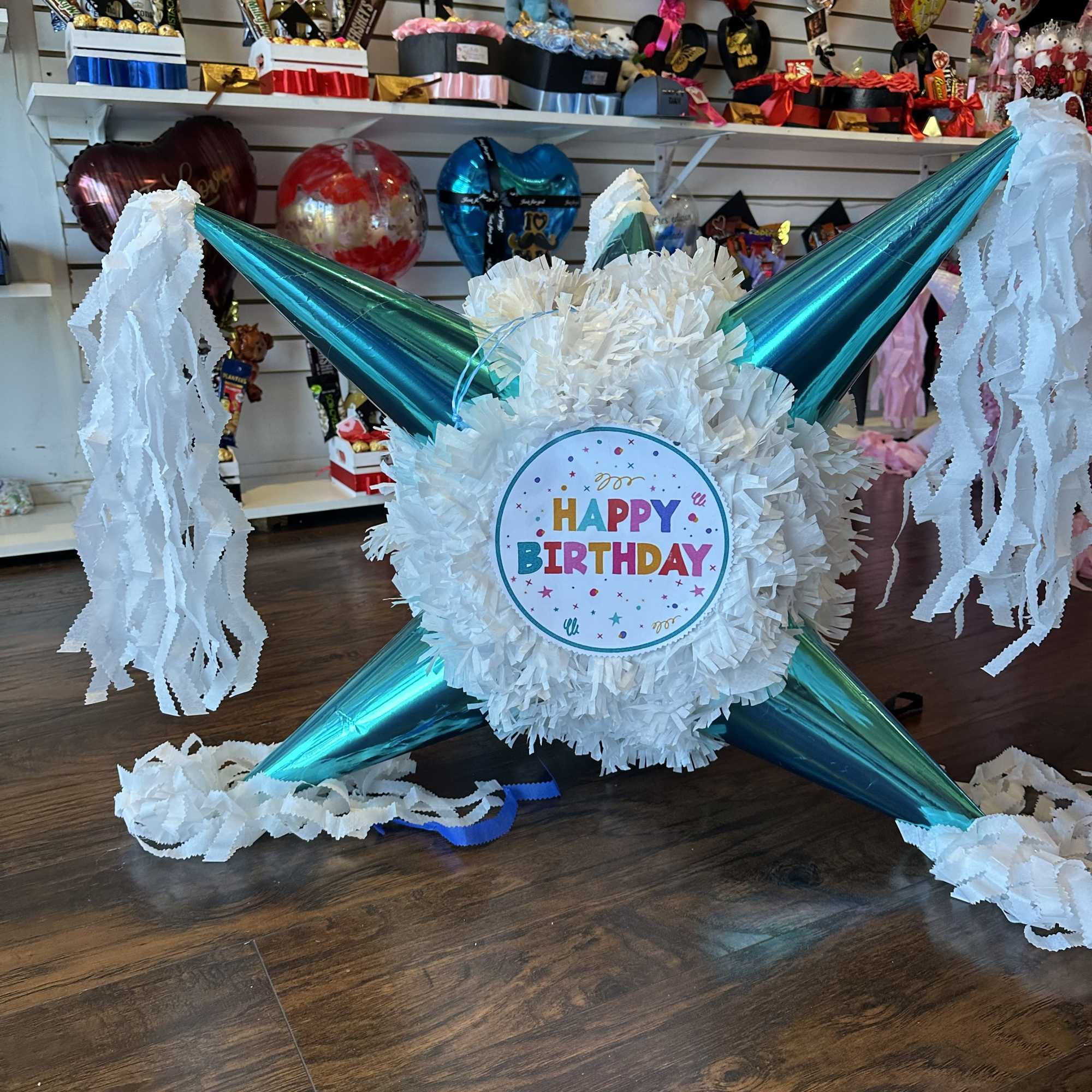 6-pointed pi&ntilde;atas with ample space for different themed sweets