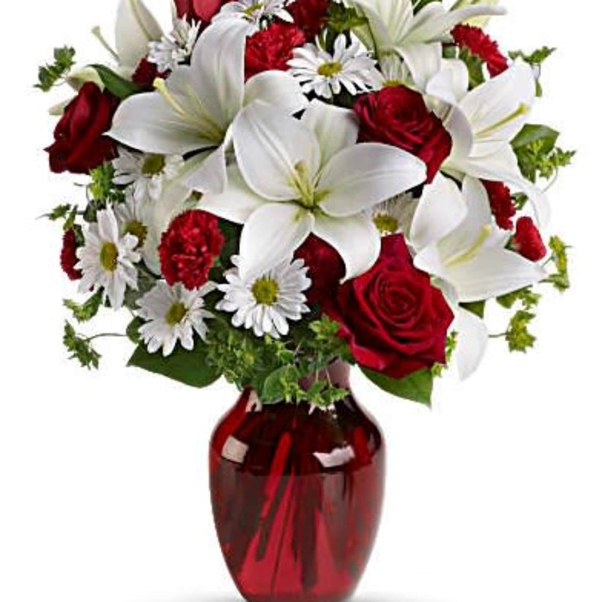 Celebrate love and romance with this stunning bouquet. An ideal gift for