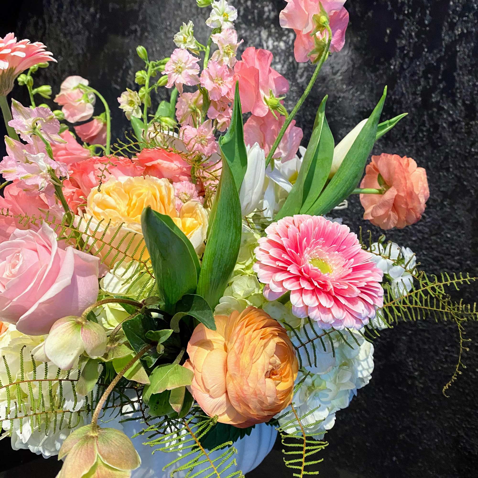 Our lush and luxurious design is an ode to the garden-style arrangement.