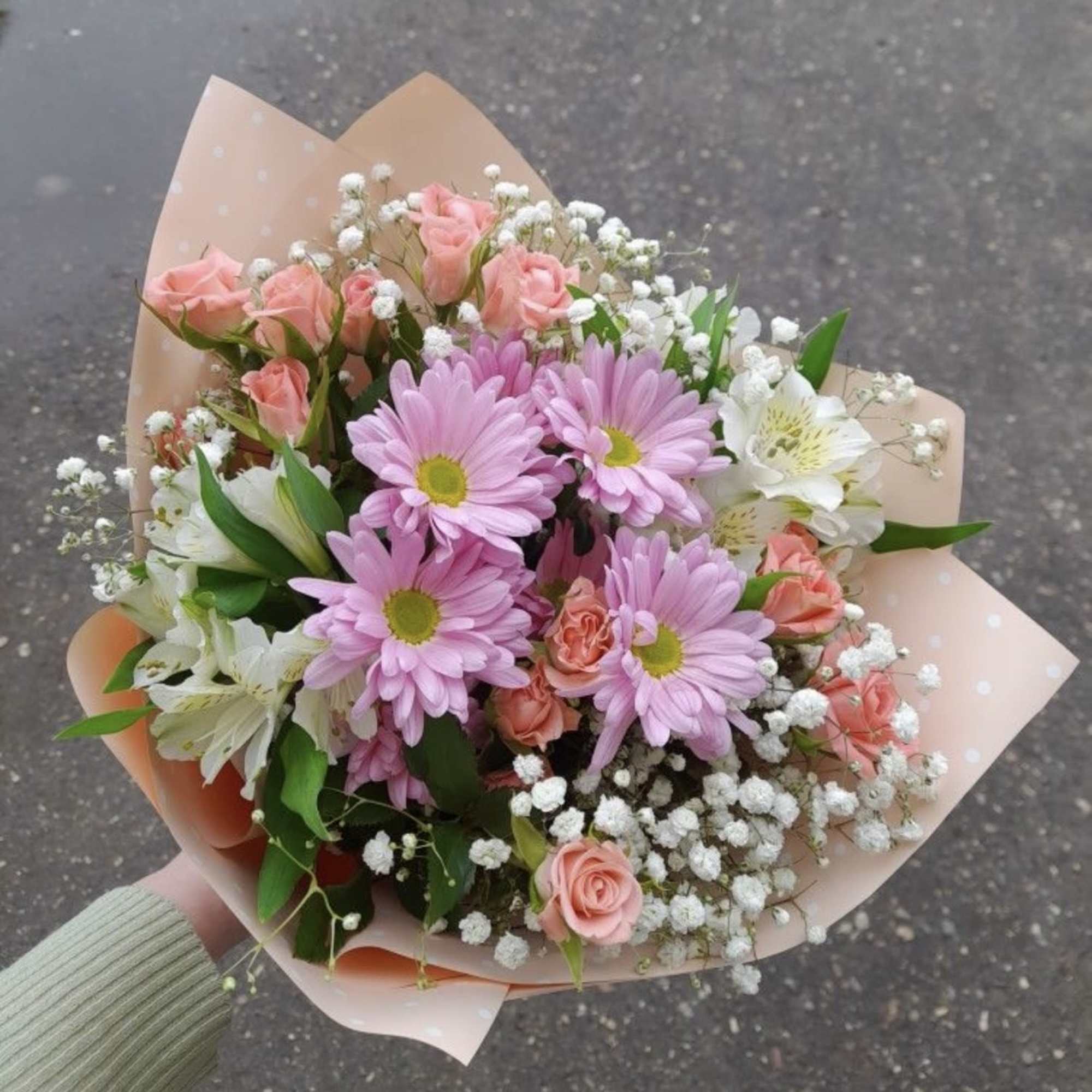 Beautiful bouquet of varied flowers! Colors carefully combined! Wrapped in paper and