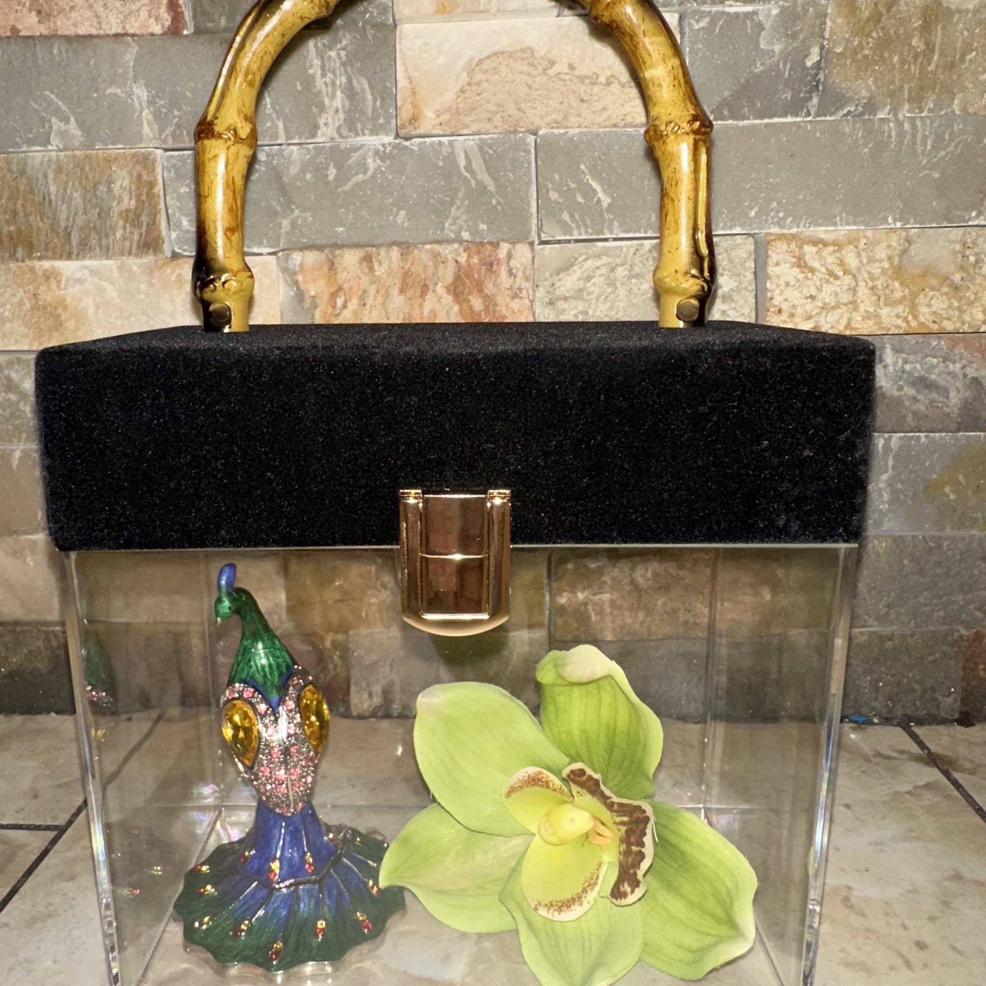 Delux black purse fillet out with gift inside