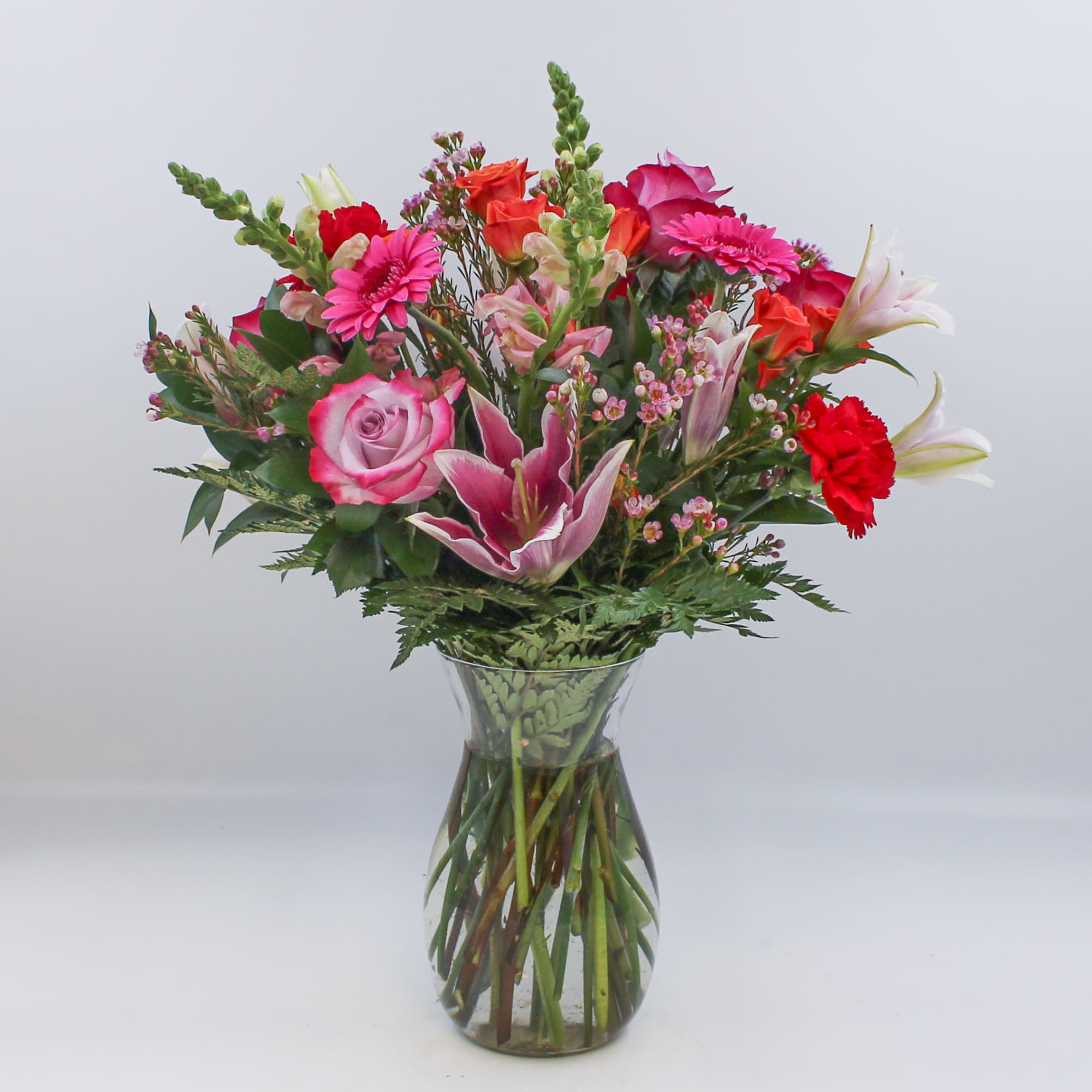 Love Island is a stunning pastel display of Premium Oriental Lilies, Deep