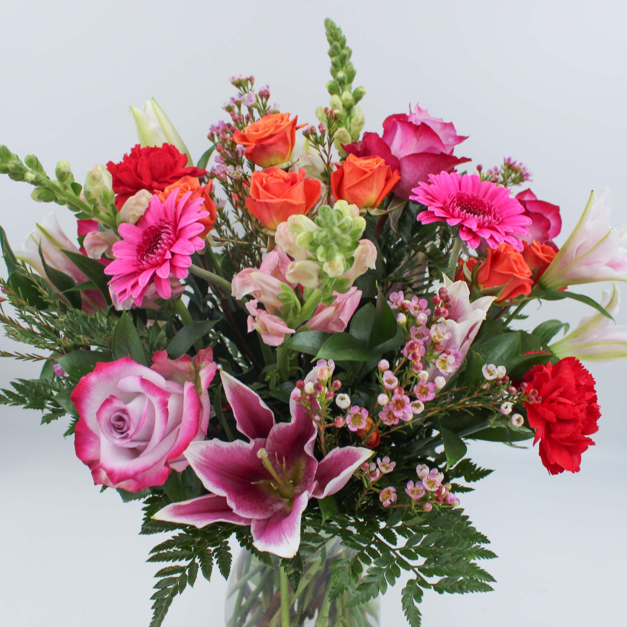 Love Island is a stunning pastel display of Premium Oriental Lilies, Deep