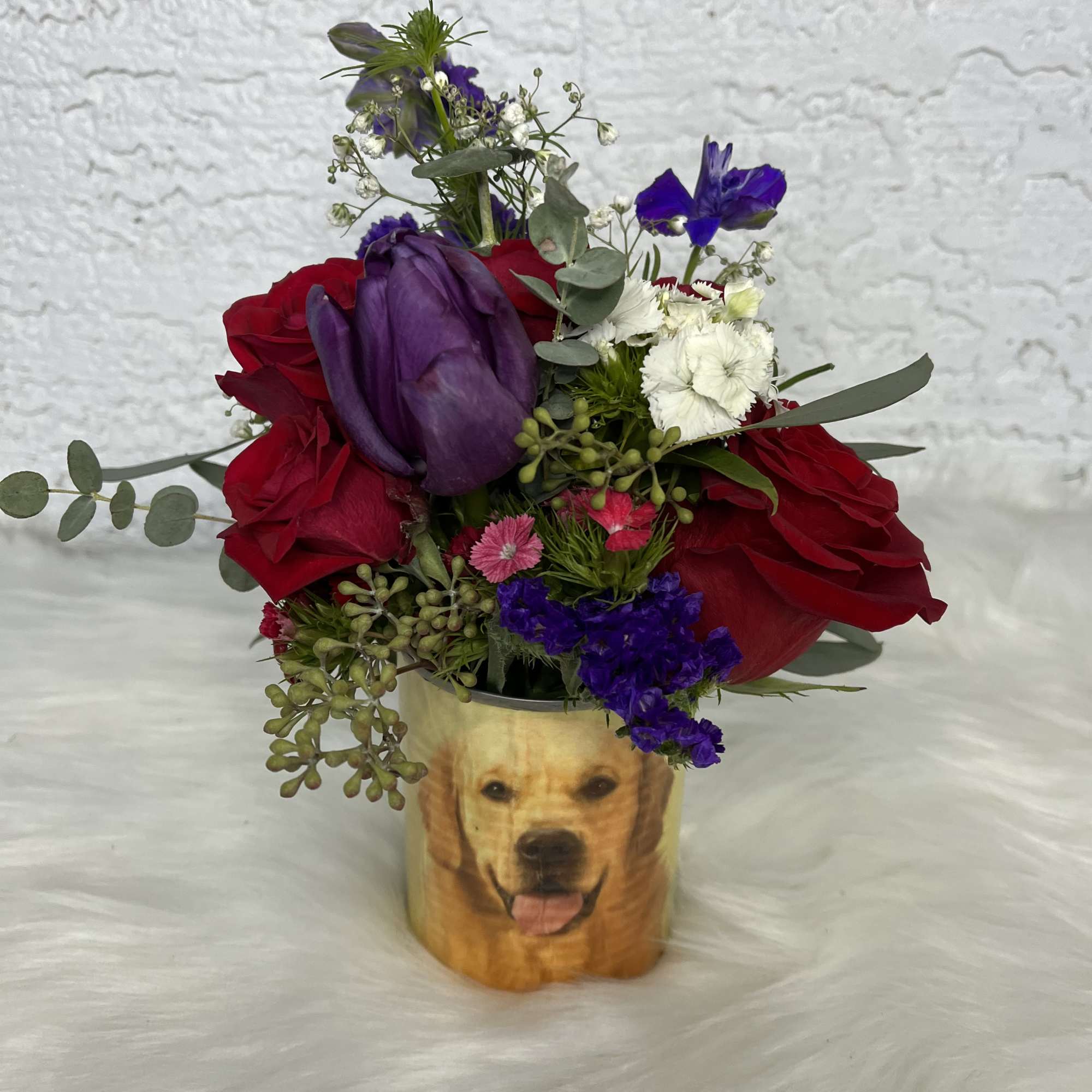 Cans full of love decorated with fresh seasonal flowers.

With our special and