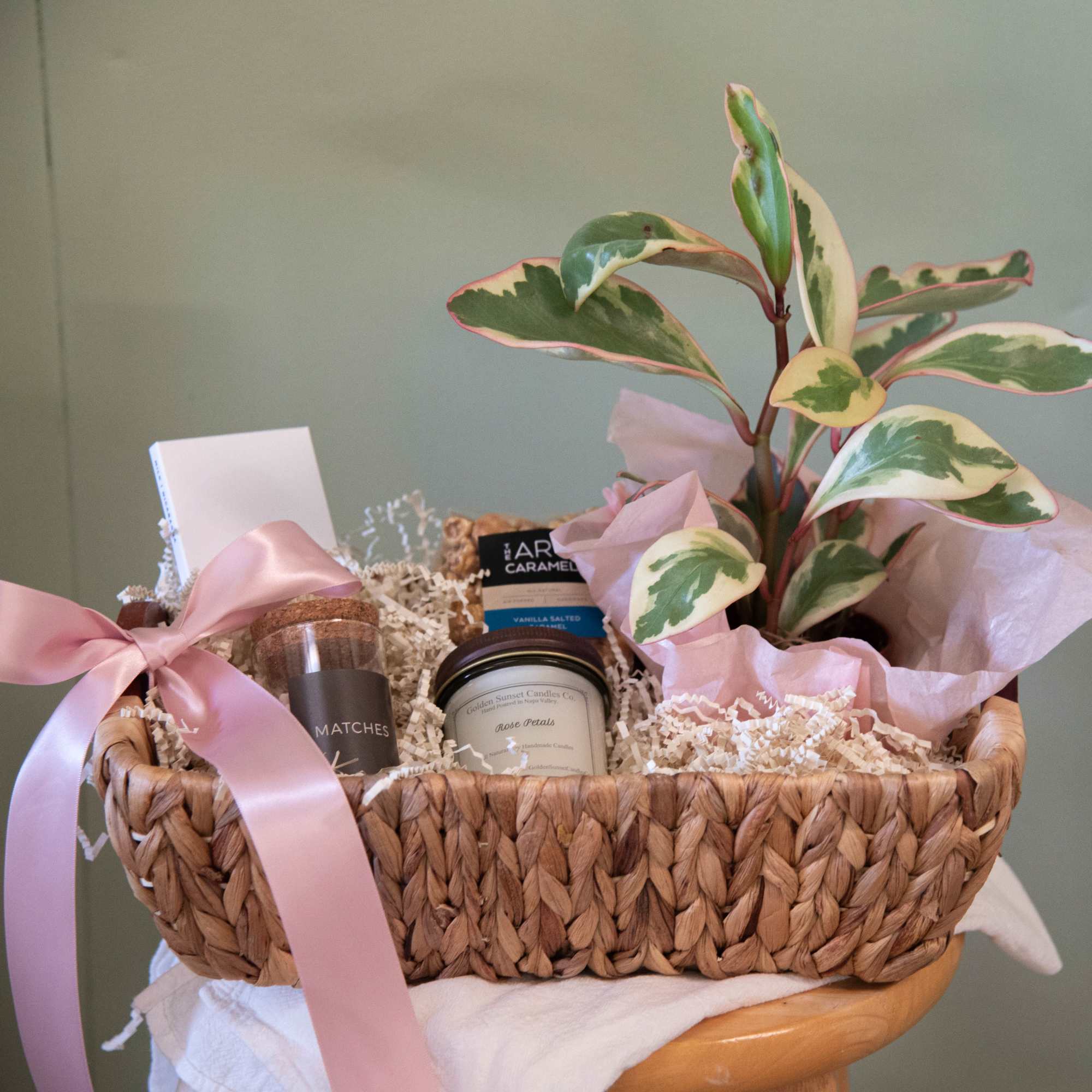 Introducing Pretty In Pink!&nbsp;&nbsp;Make her Valentine's Day extra special this year!

Handpicked from