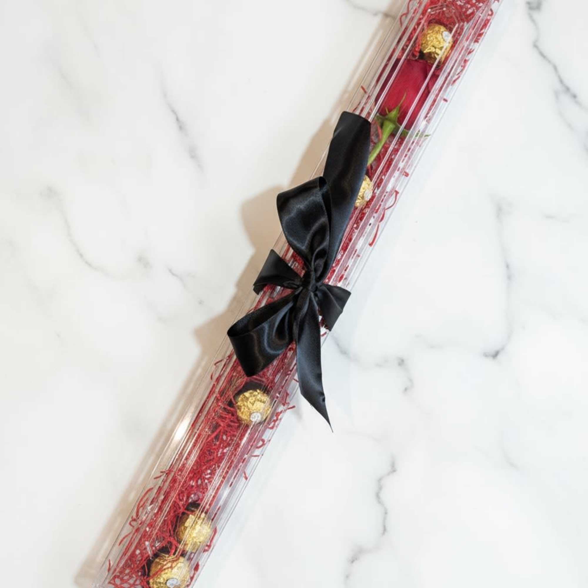 Simple. Romantic. Completely intentional.
This Valentine&rsquo;s Day keepsake features a single premium rose