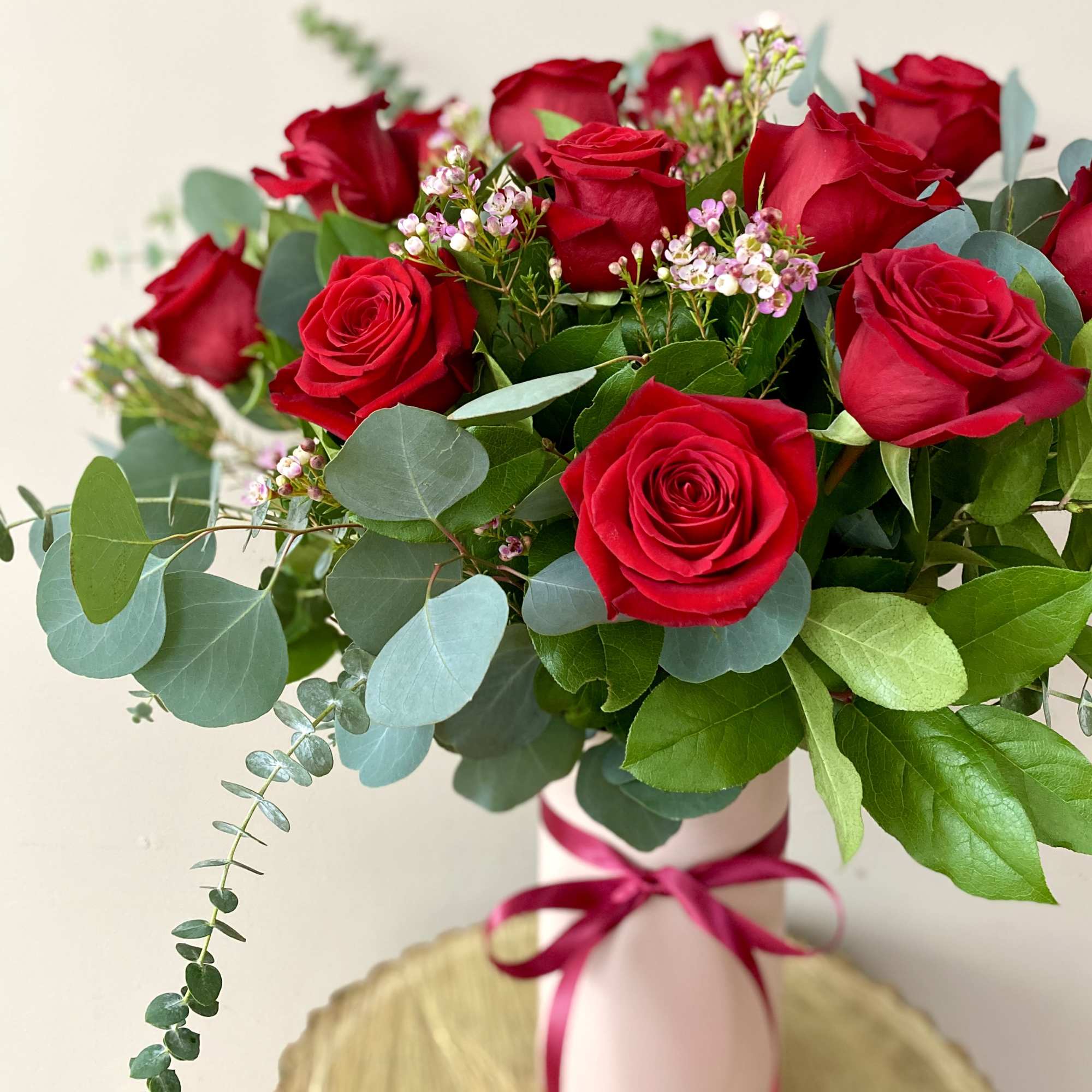Are you a fan of Classics? This dozen red rose bouquet is