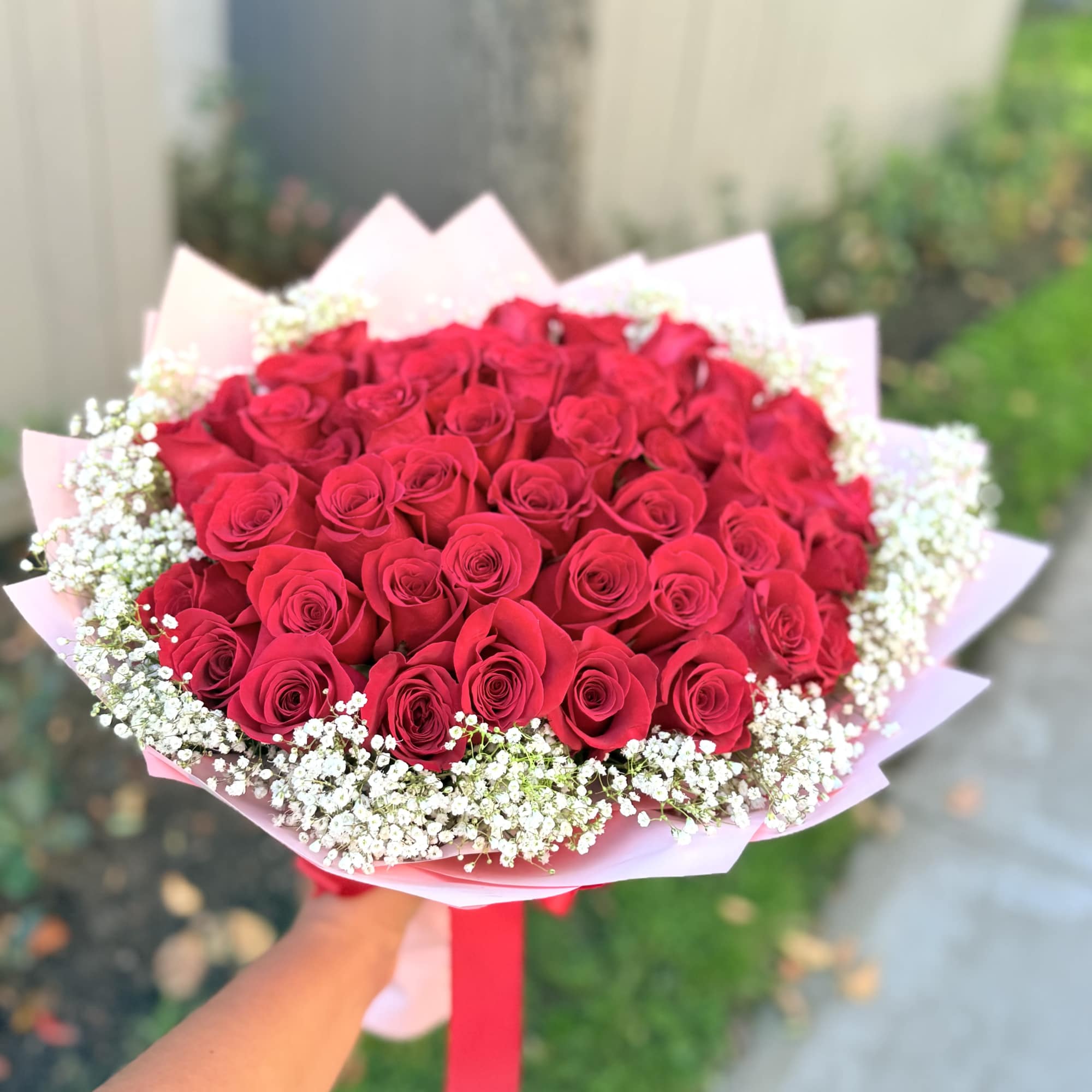 The perfect gift to express your love . This beatiful bouquet is