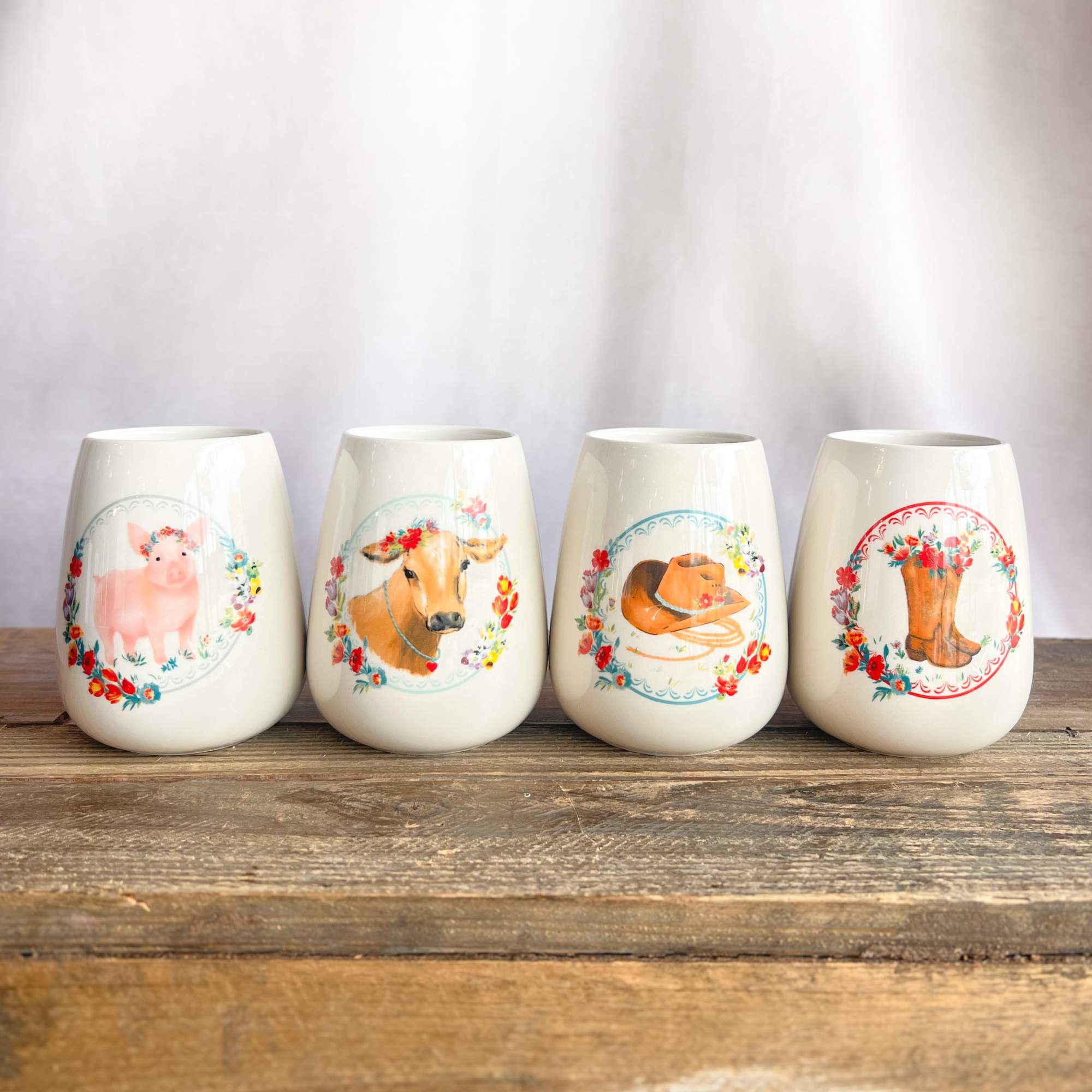 This design features a wine chiller from the Pioneer Woman Collection. The