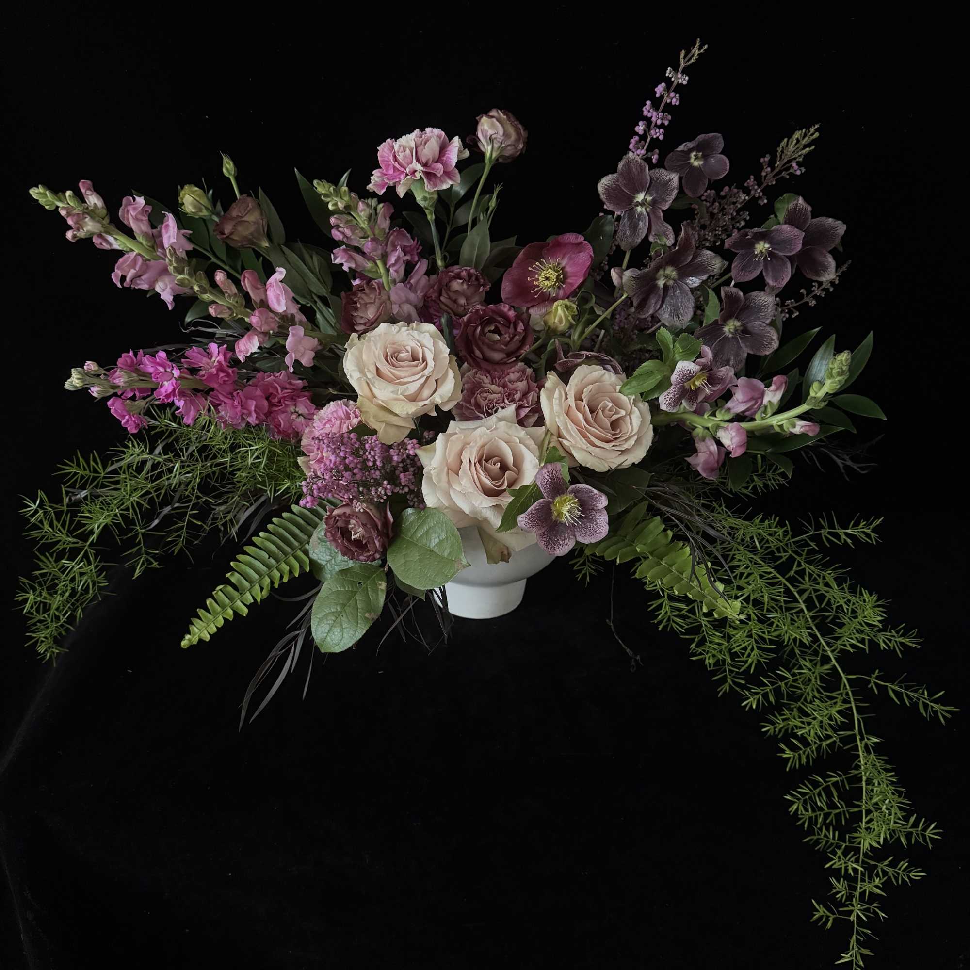 A romantic winter composition inspired by the quiet beauty of moonlight.
Soft purples