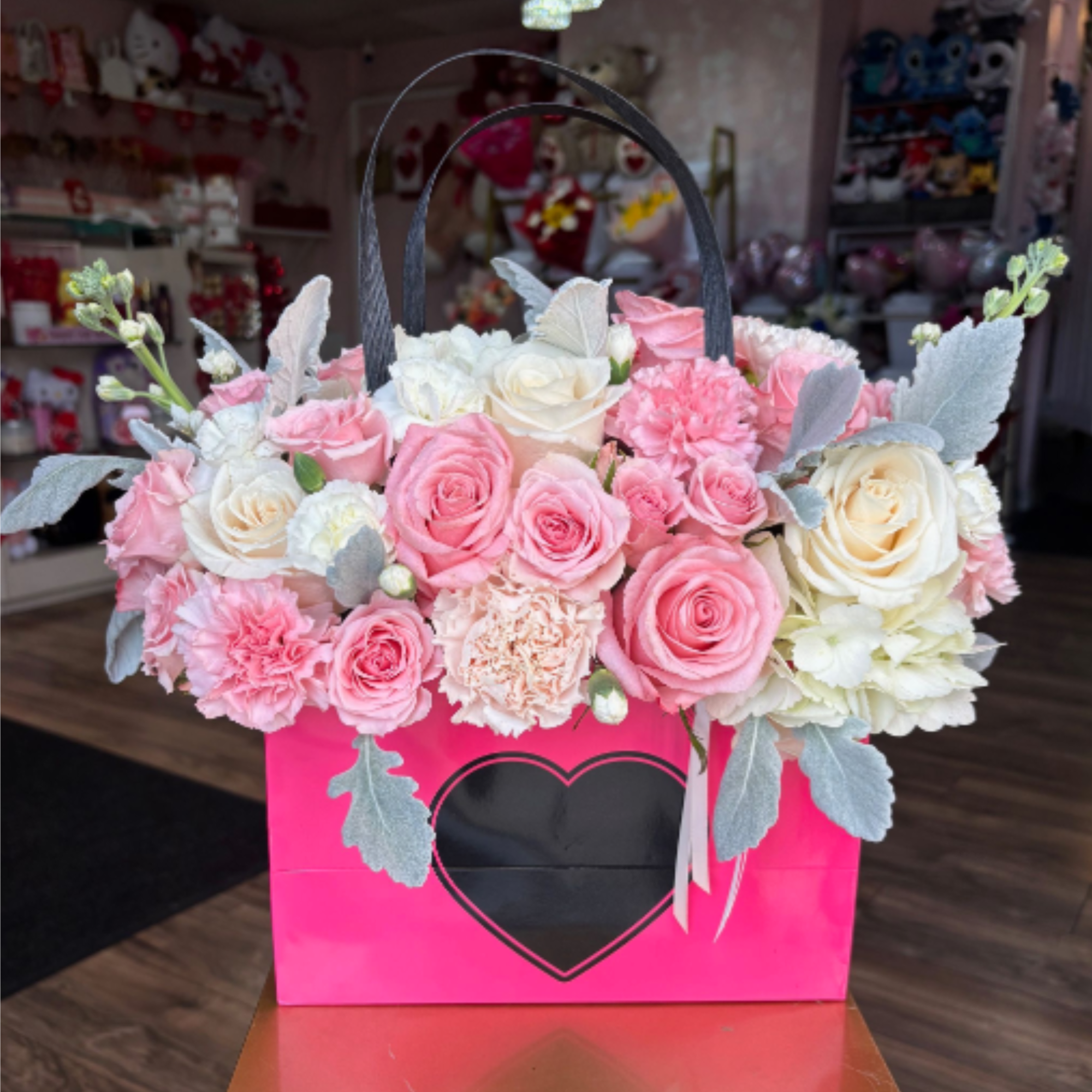 Our best-selling Tote bouquet is gathered with a mix of a cute