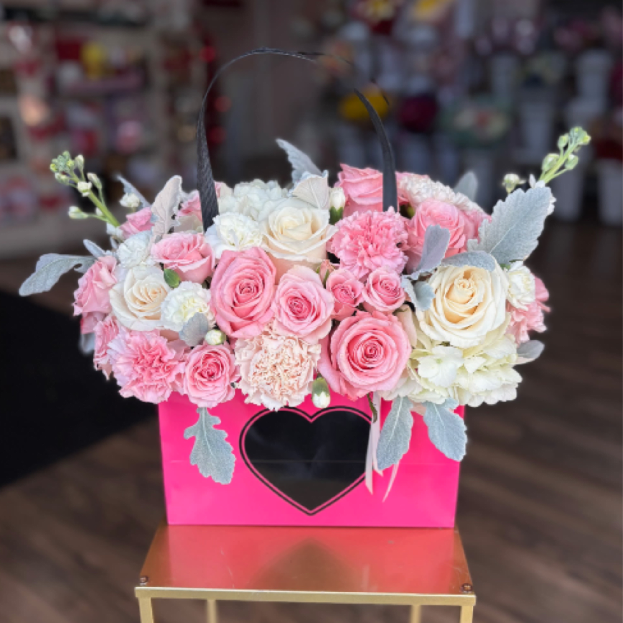 Our best-selling Tote bouquet is gathered with a mix of a cute