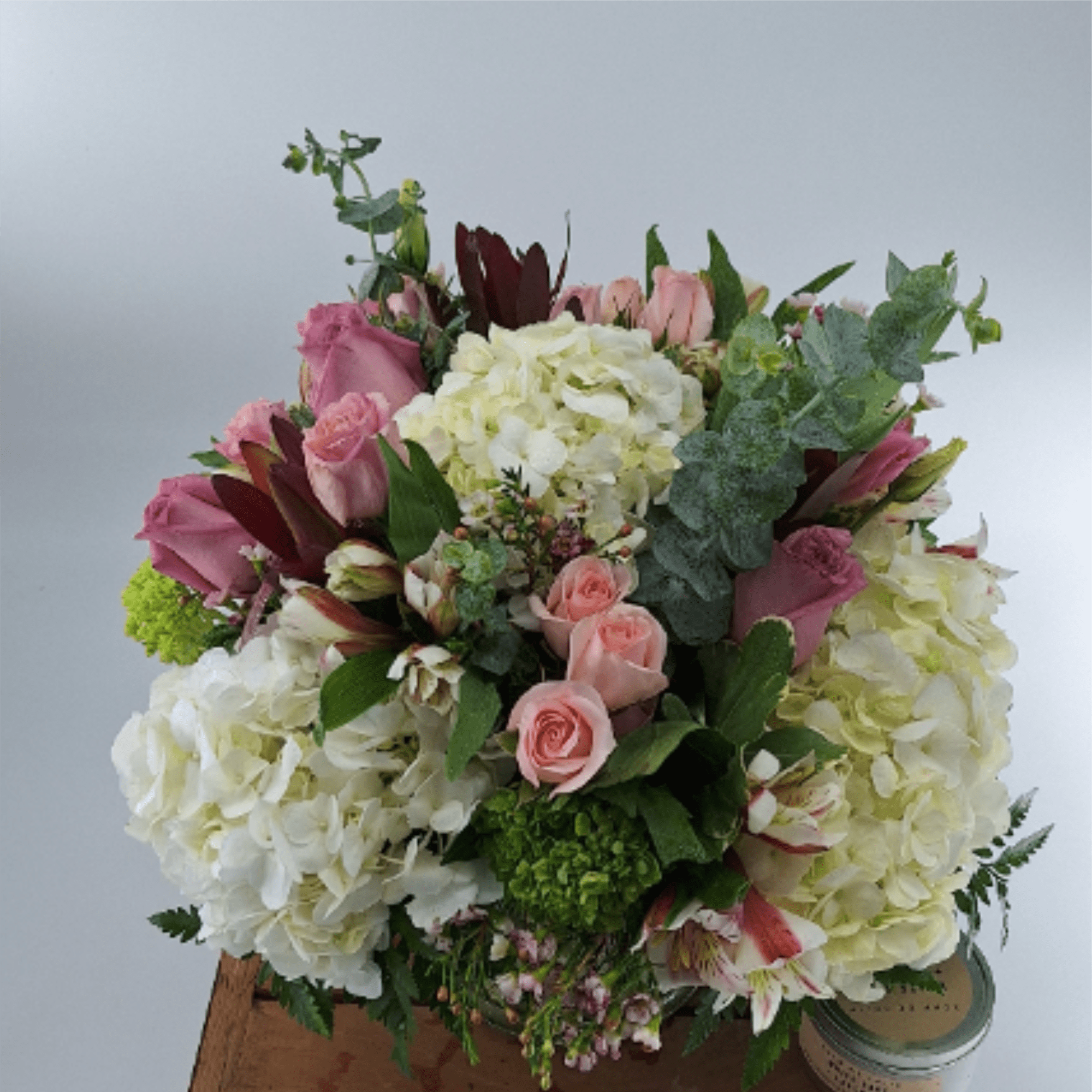 Add a contemporary touch to your d&eacute;cor with our modern and colorful