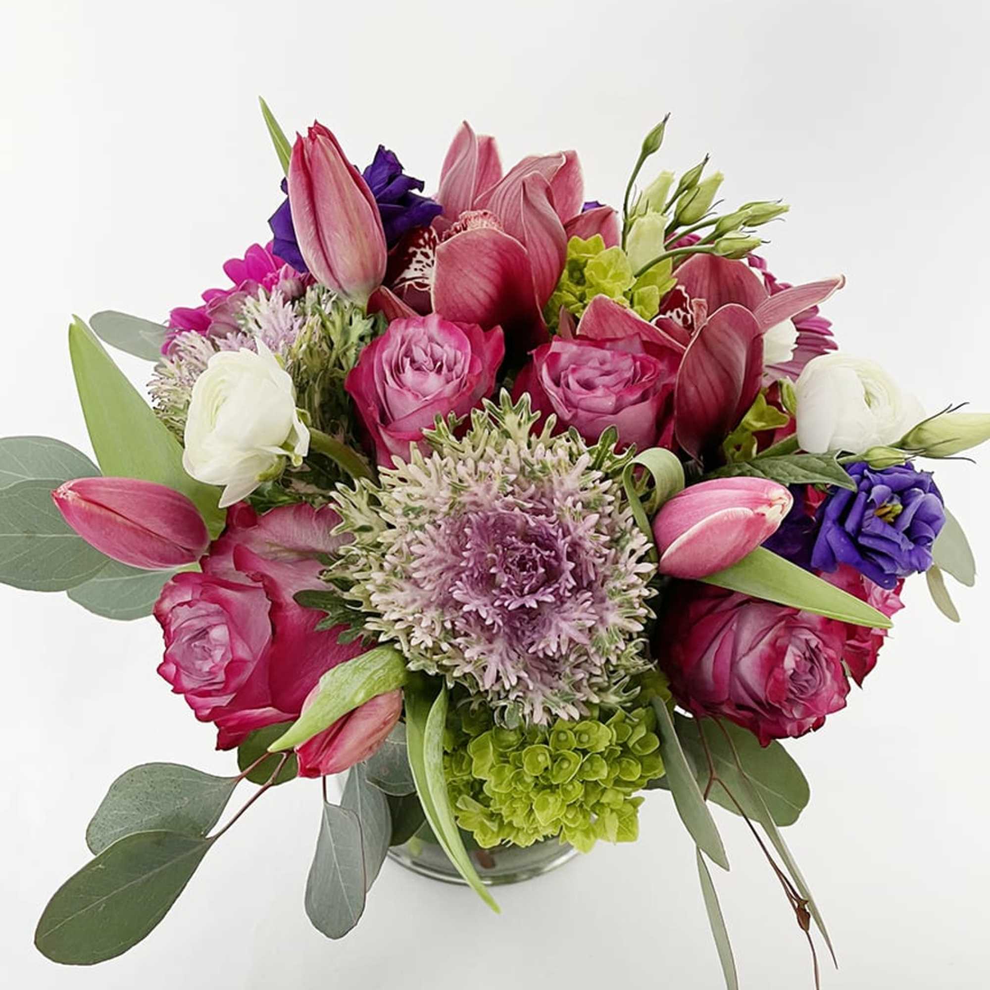 A great size for kitchen island or 6-8 people table