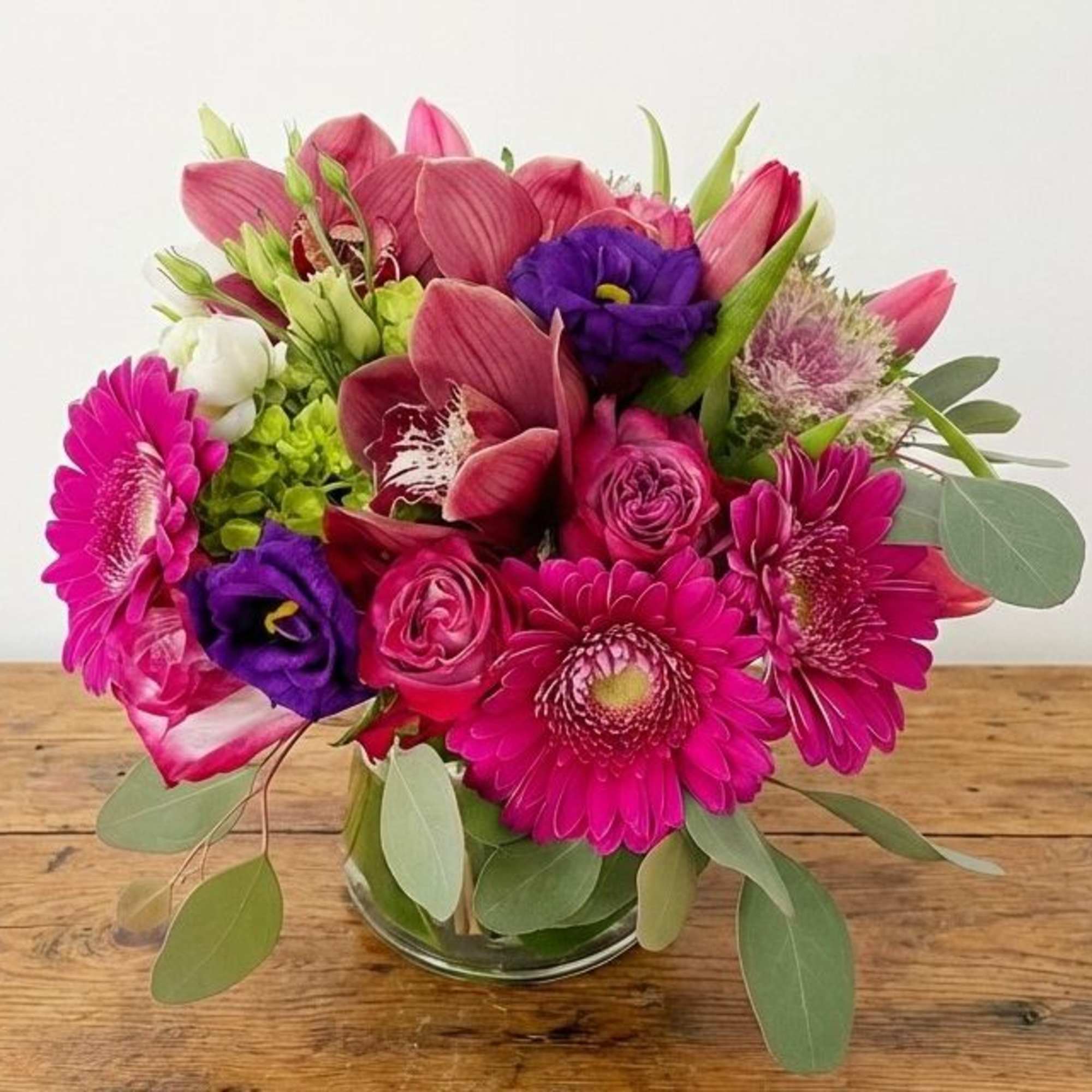 A great size for kitchen island or 6-8 people table