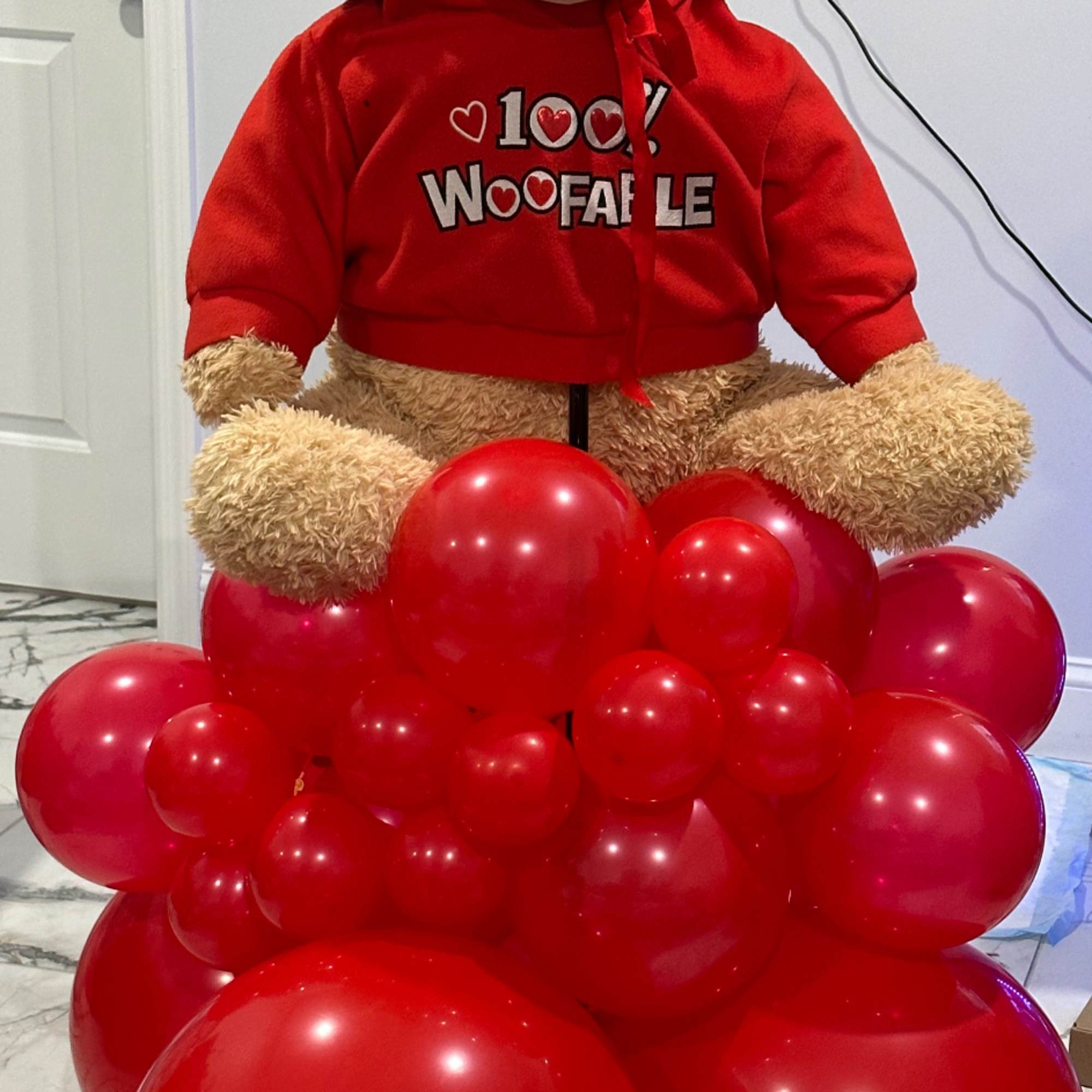 Standing balloon decor with party theme