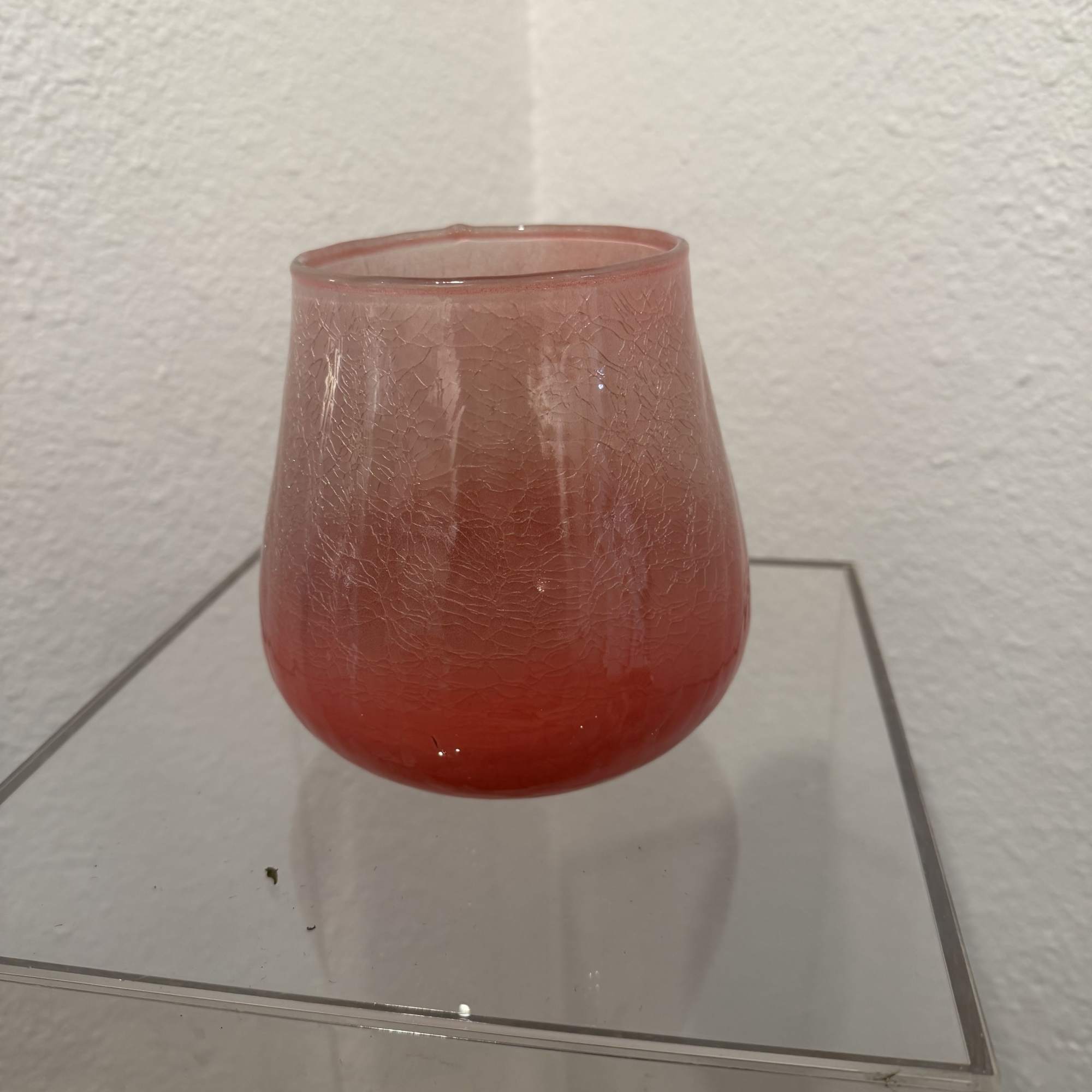 Radiating soft sophistication, the Sweet On Hue Bouquet blends pink roses, alstroemeria