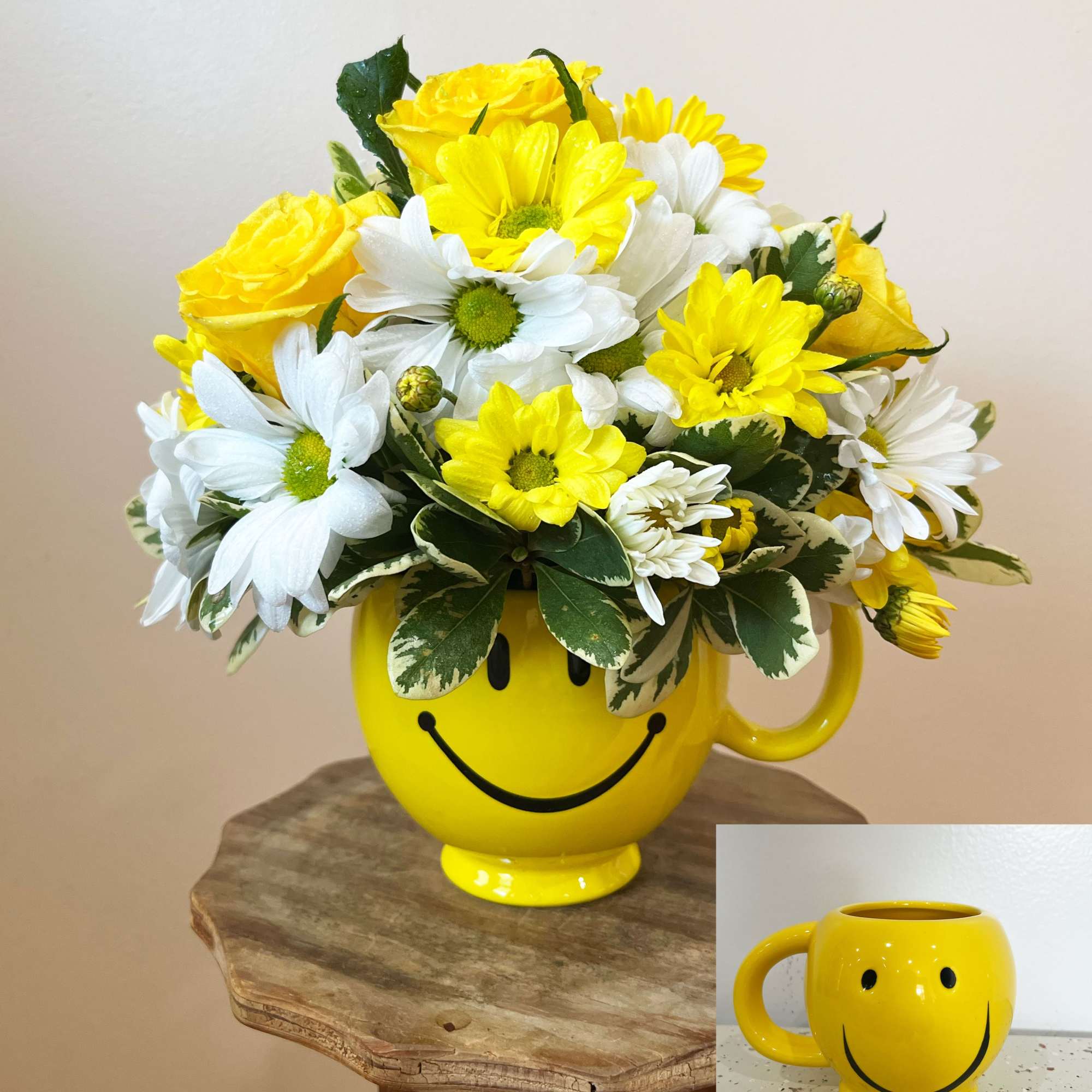 Sending someone a smile is as easy and sending them this smiling