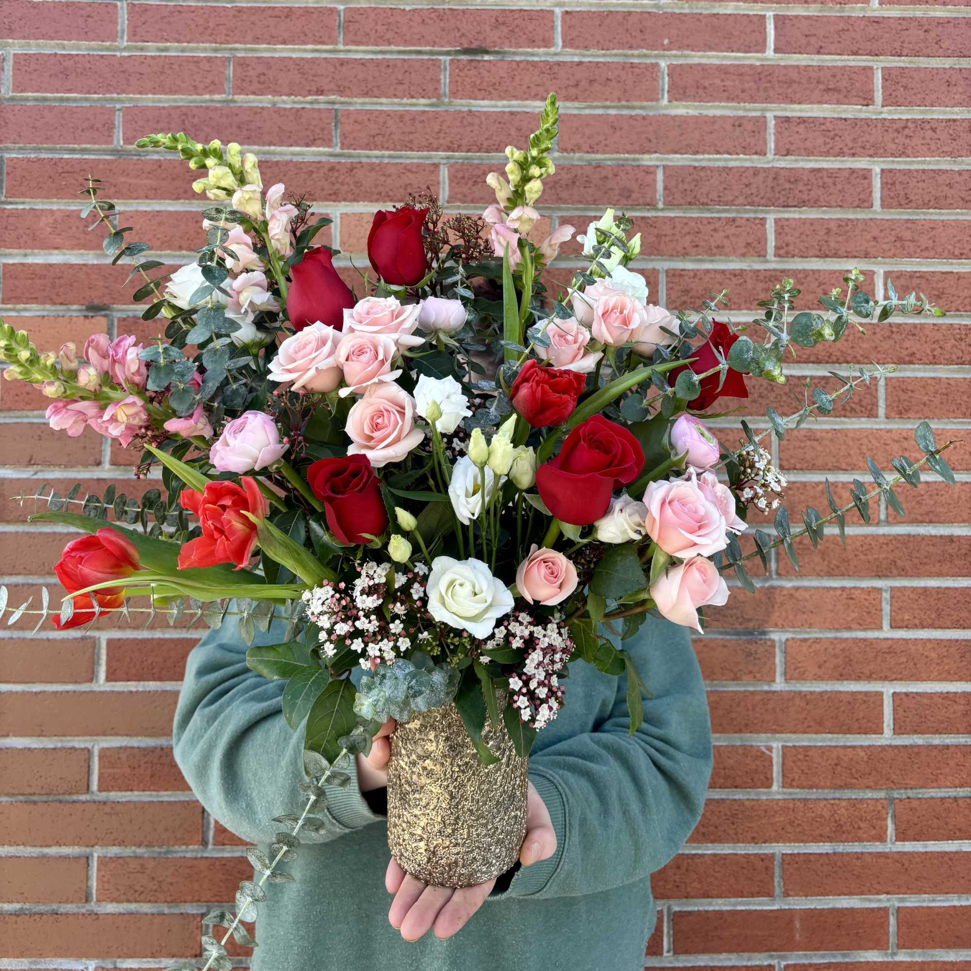 Keep it fun and fresh by ordering this unique and seasonal vase