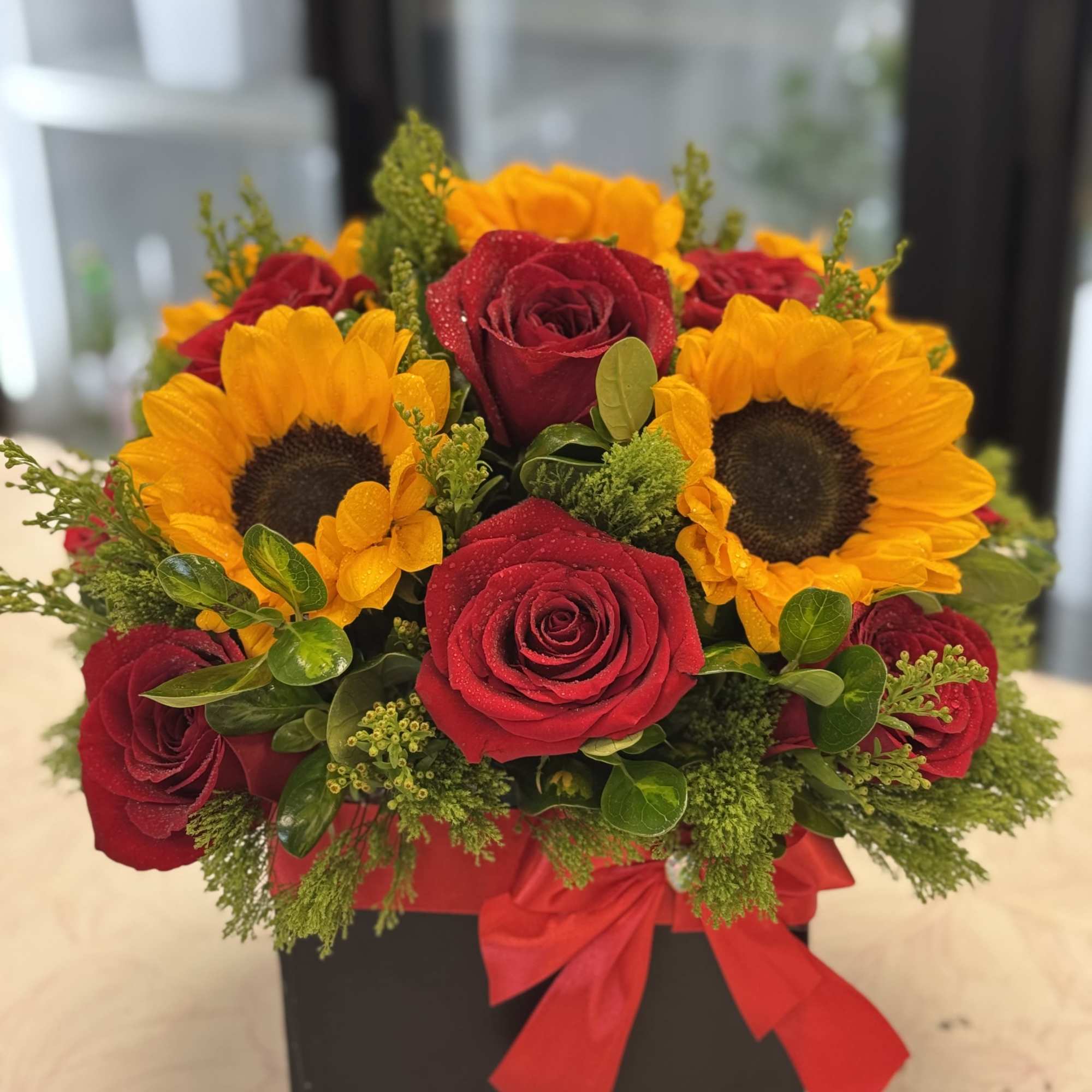 BEAUTIFUL SQUARE BOX, BLACK OR WHITE, GREENERY, SUNFLOWERS AND ROSES FOR THIS