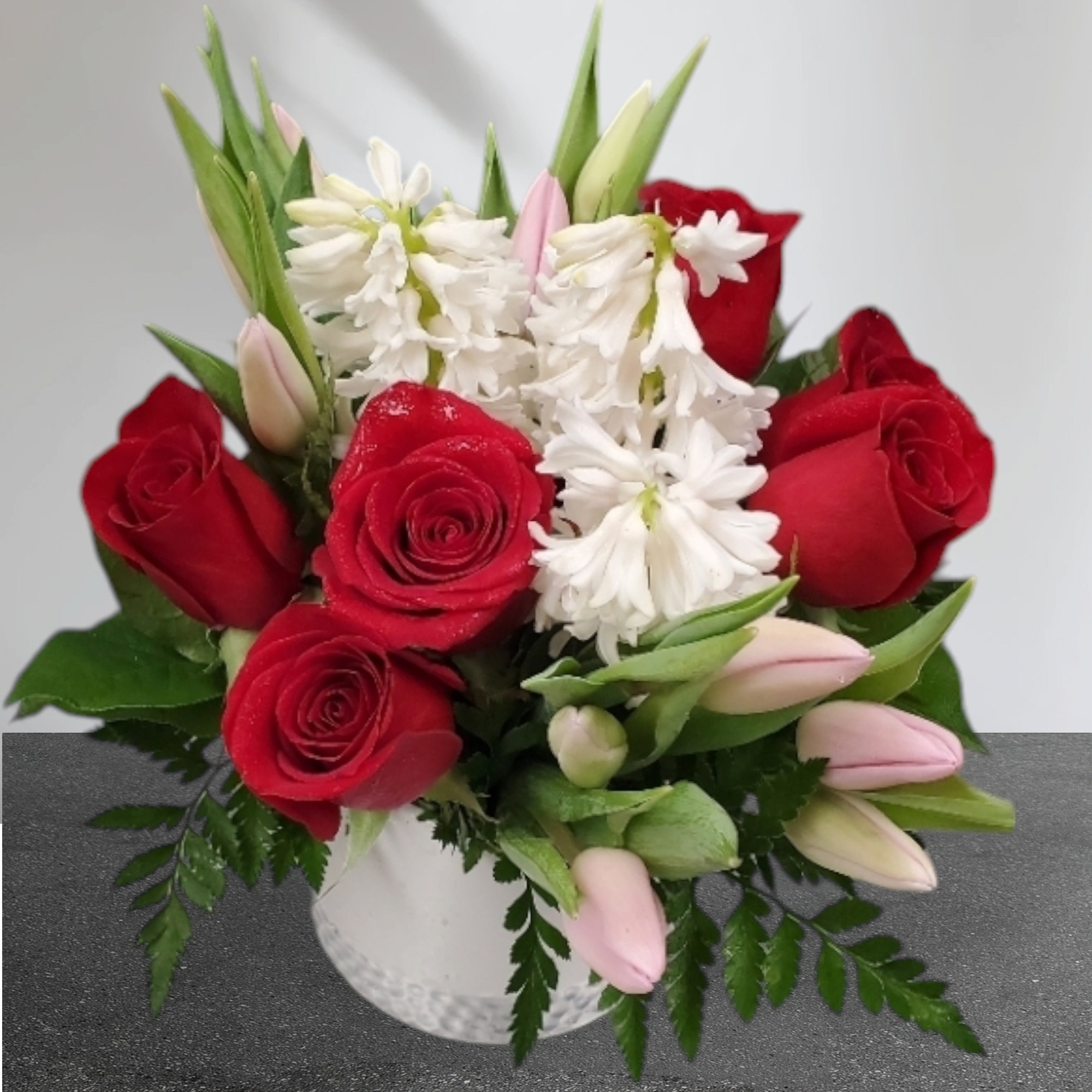 
Sweet love, the true beauty of this bouquet is within the romantic
