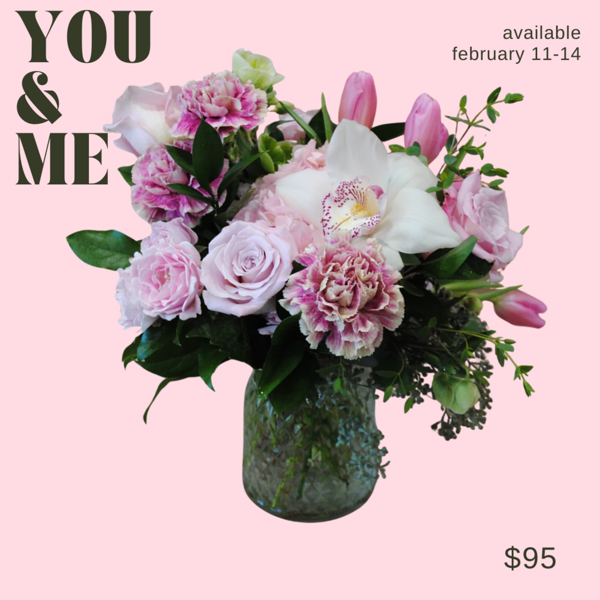 A primarily pink toned arrangement in a glass vase! 

Deluxe and premium