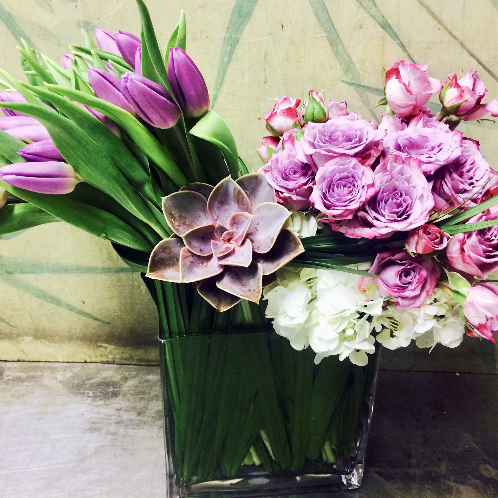 IN TULIPS SEASON- Spray roses, tulips, succulents, hydrangea.
We use flowers that are