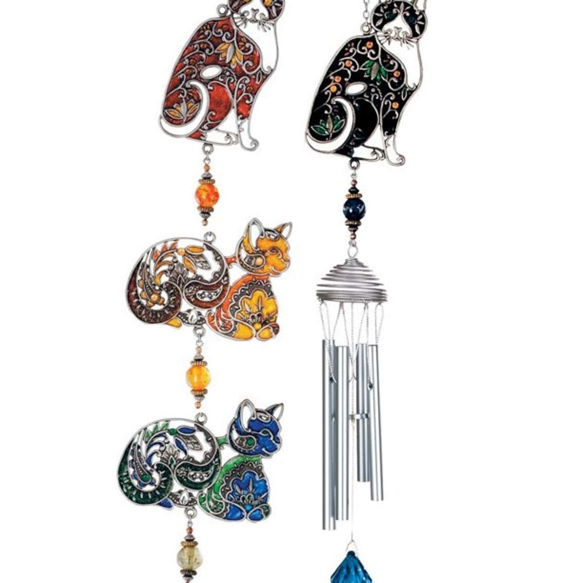 This colorful sun catcher cat mini chime is 26in long. Glass color