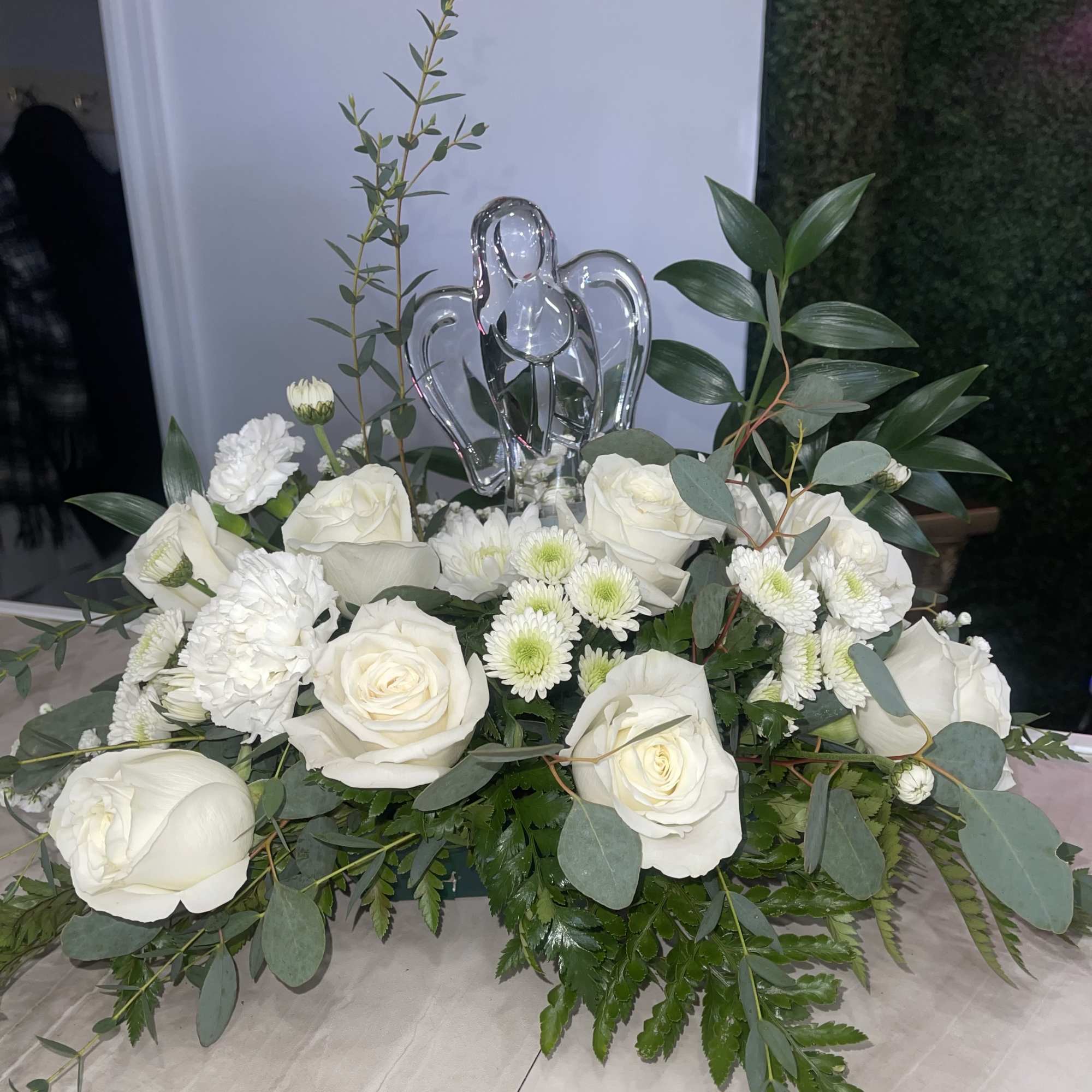 Light of Love Bouquet offers a serene expression of the season. Elegant