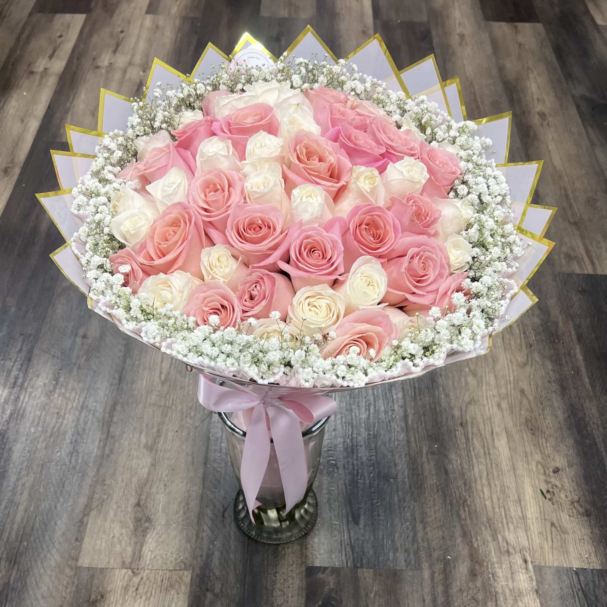 Buyer will receive 50 Roses in total.