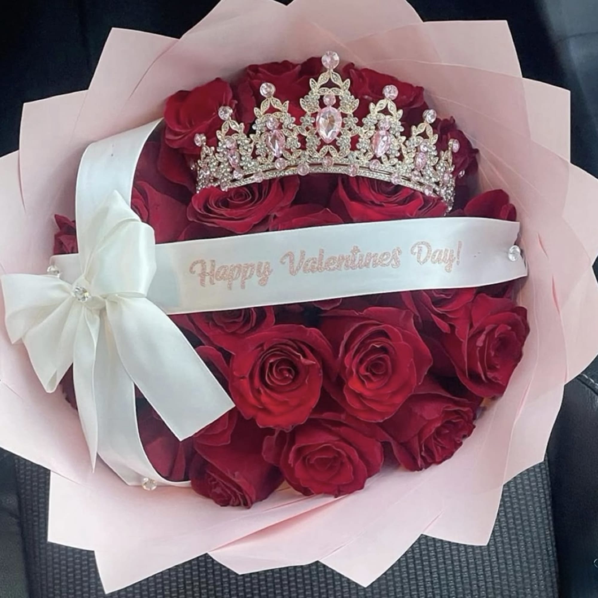 Available in standard 18 stems of roses ,24 red roses ,48 red