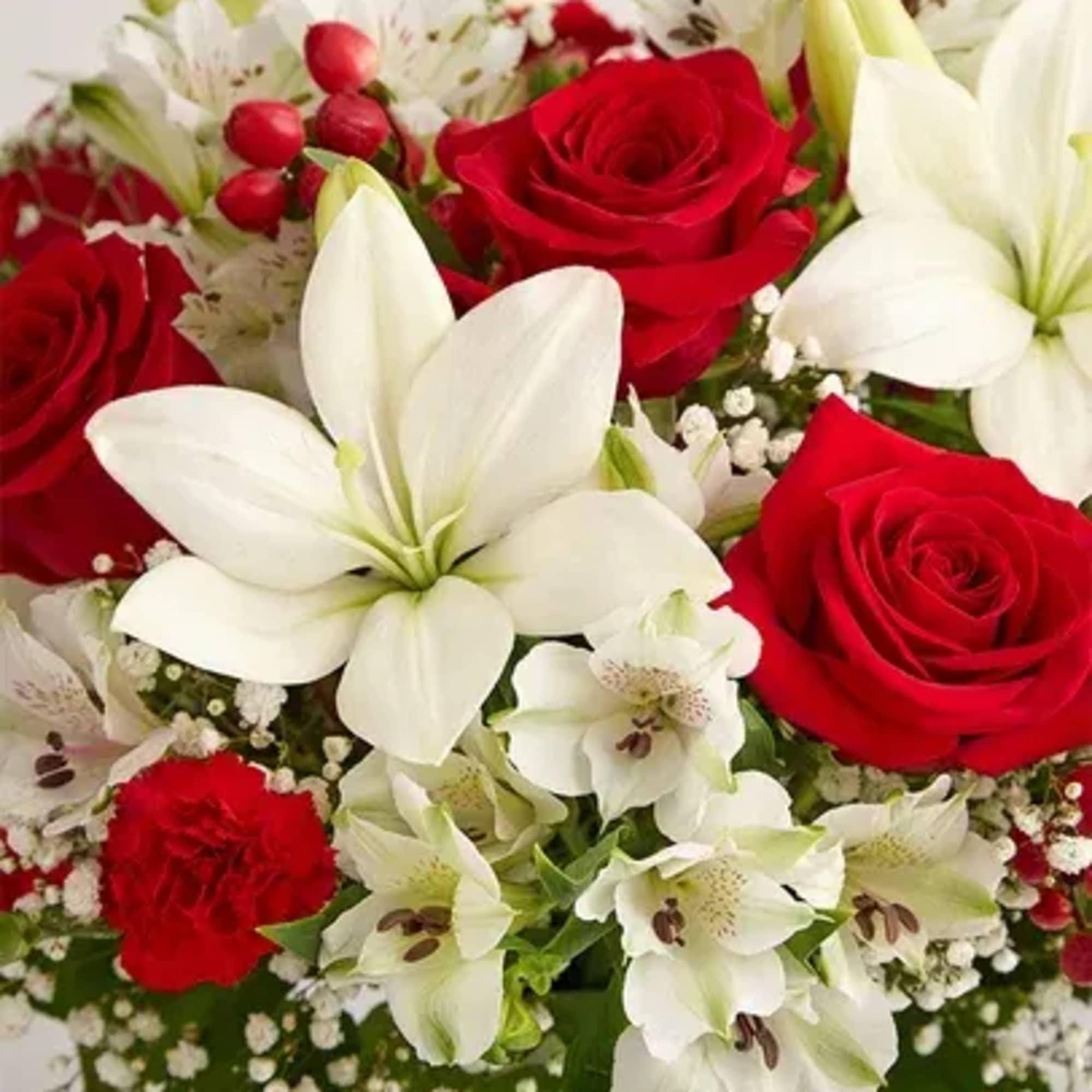 That feeling of bliss, captured in a bouquet. Inspired by the beauty