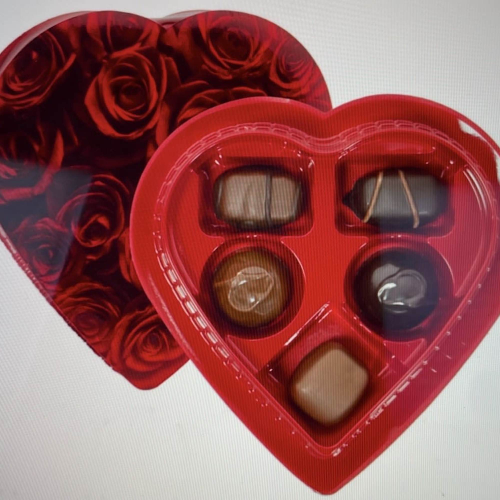 A thoughtful half dozen roses is the perfect way to say you