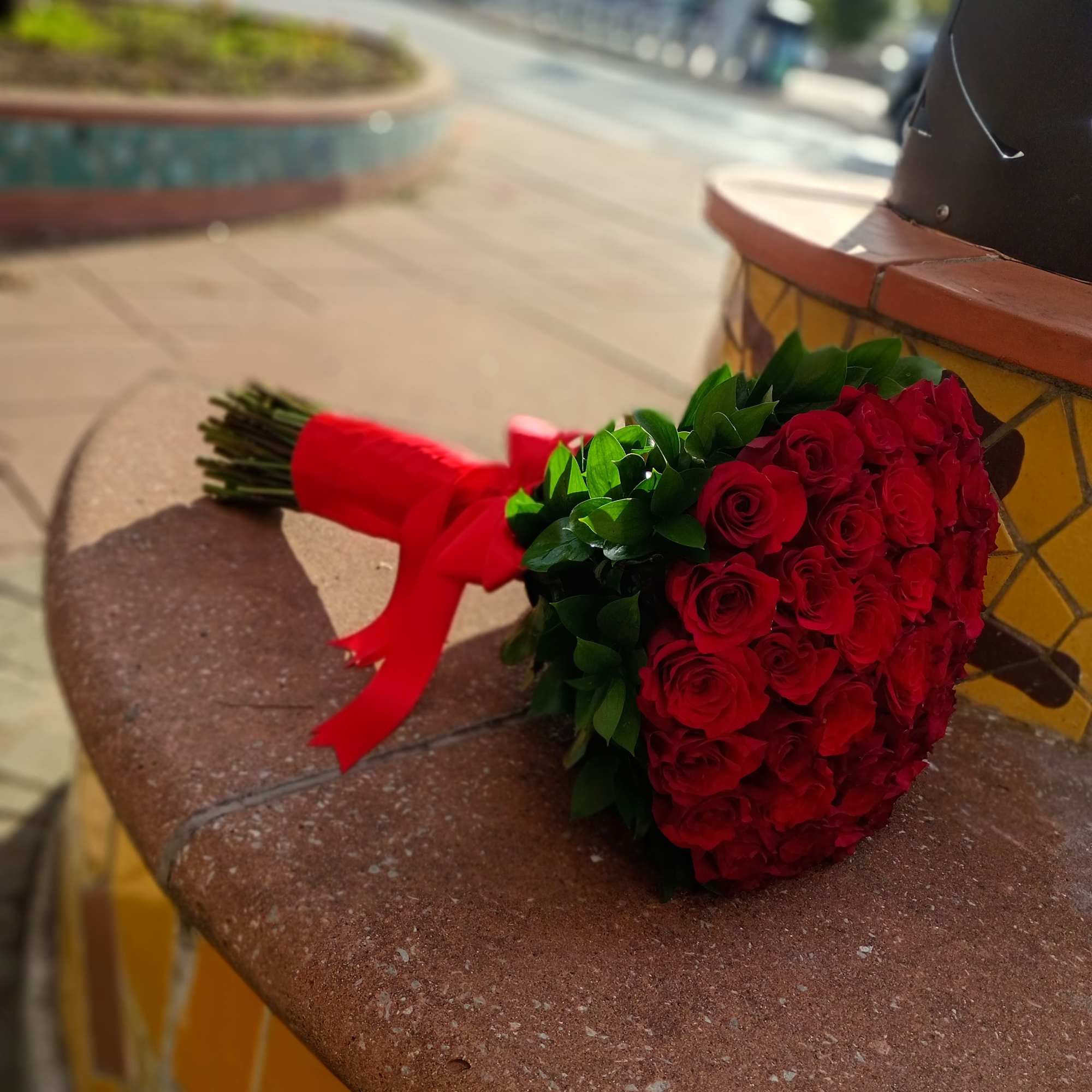 36 rosas de tallo largo  especial para San Valentin
36 roses with