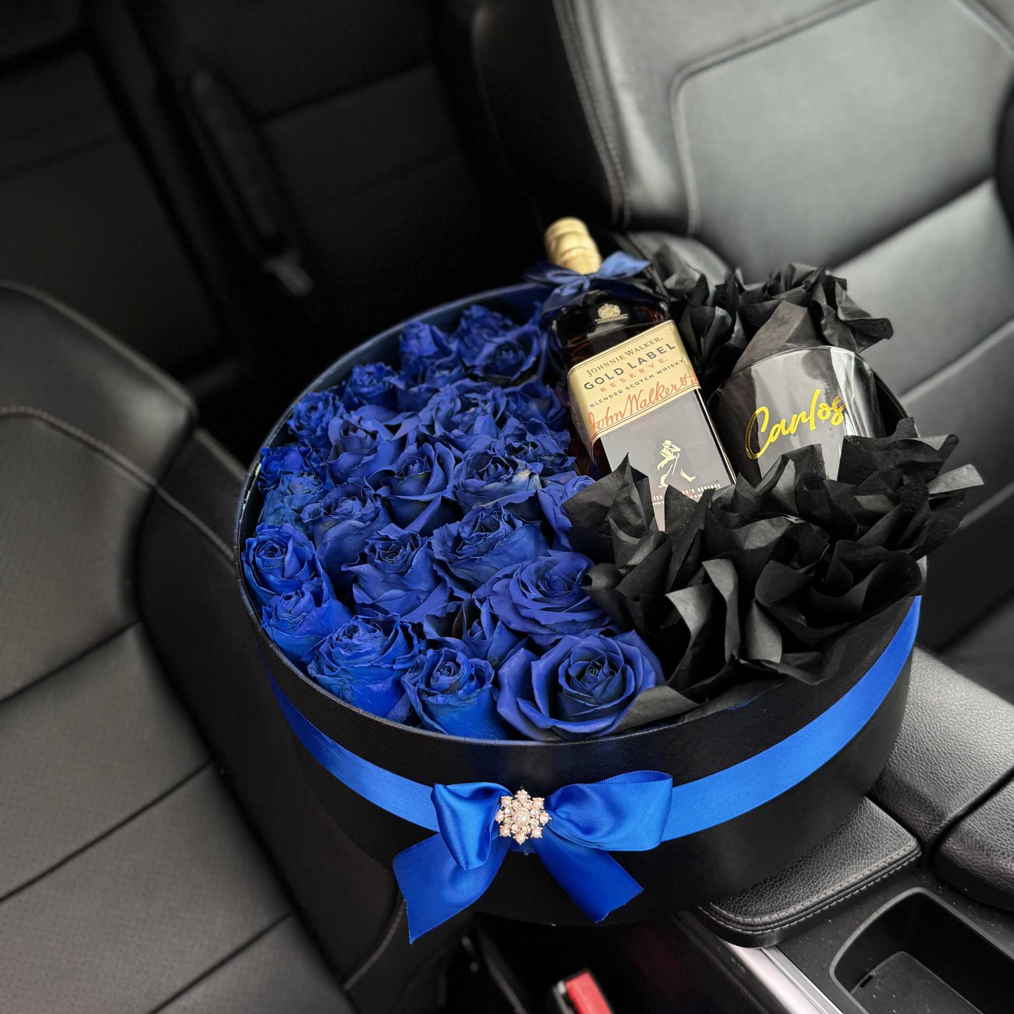 Premium Blue Roses
Gold Label 7.5ml
Personalized Mug
Father's Day Balloons
&mdash;&mdash;&mdash;&mdash;&mdash;&mdash;&mdash;&mdash;&mdash;&mdash;&mdash;&mdash;&mdash;
Rosas Premium Azules.
Gold Label 7.5Ml
Taza