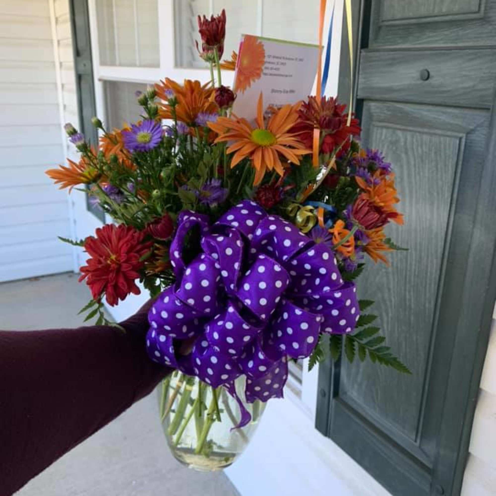 Designer's Choice - Vibrant Colors
 Let us create a beautiful arrangement of