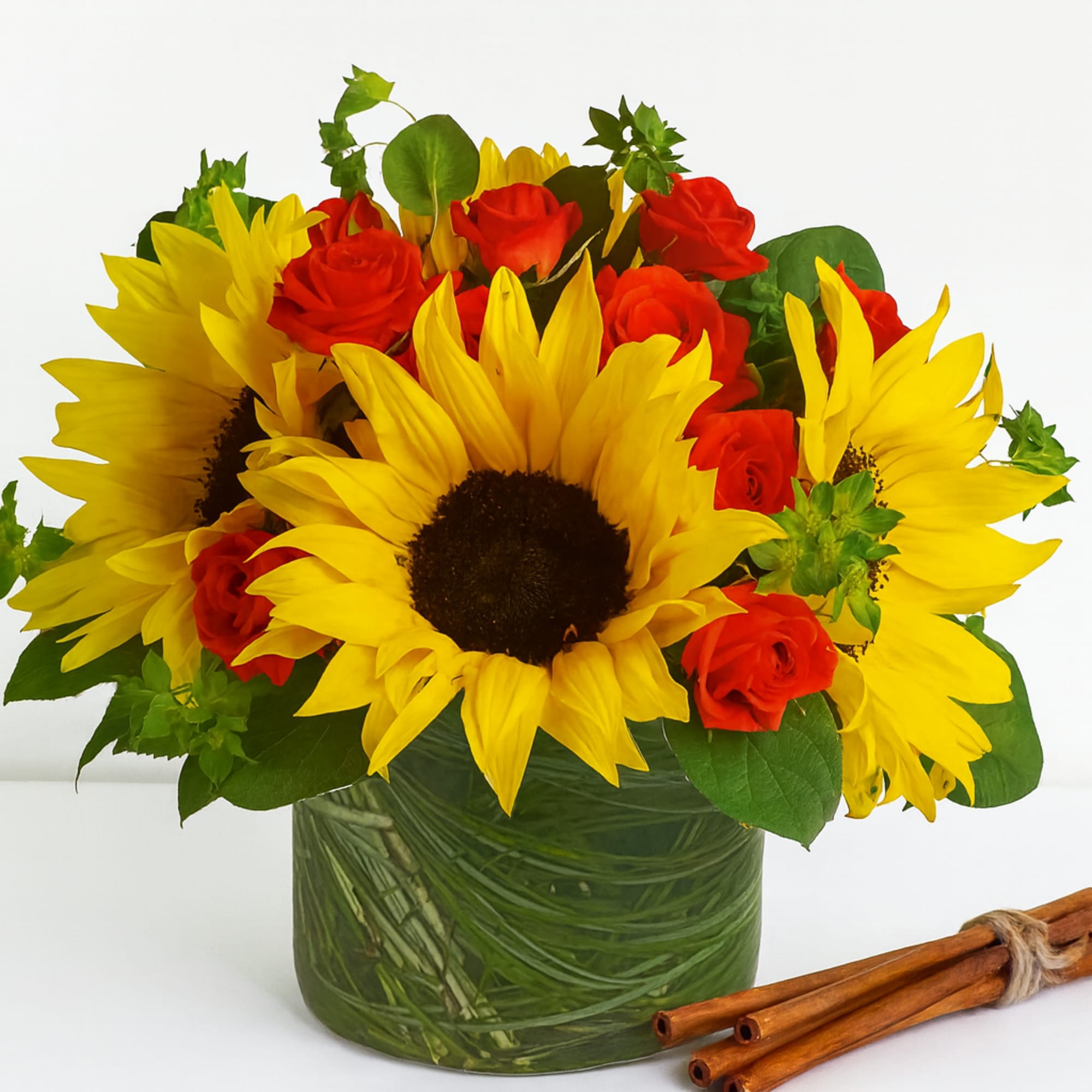 Whoever receives this stunning bouquet is sure to be bowled over by