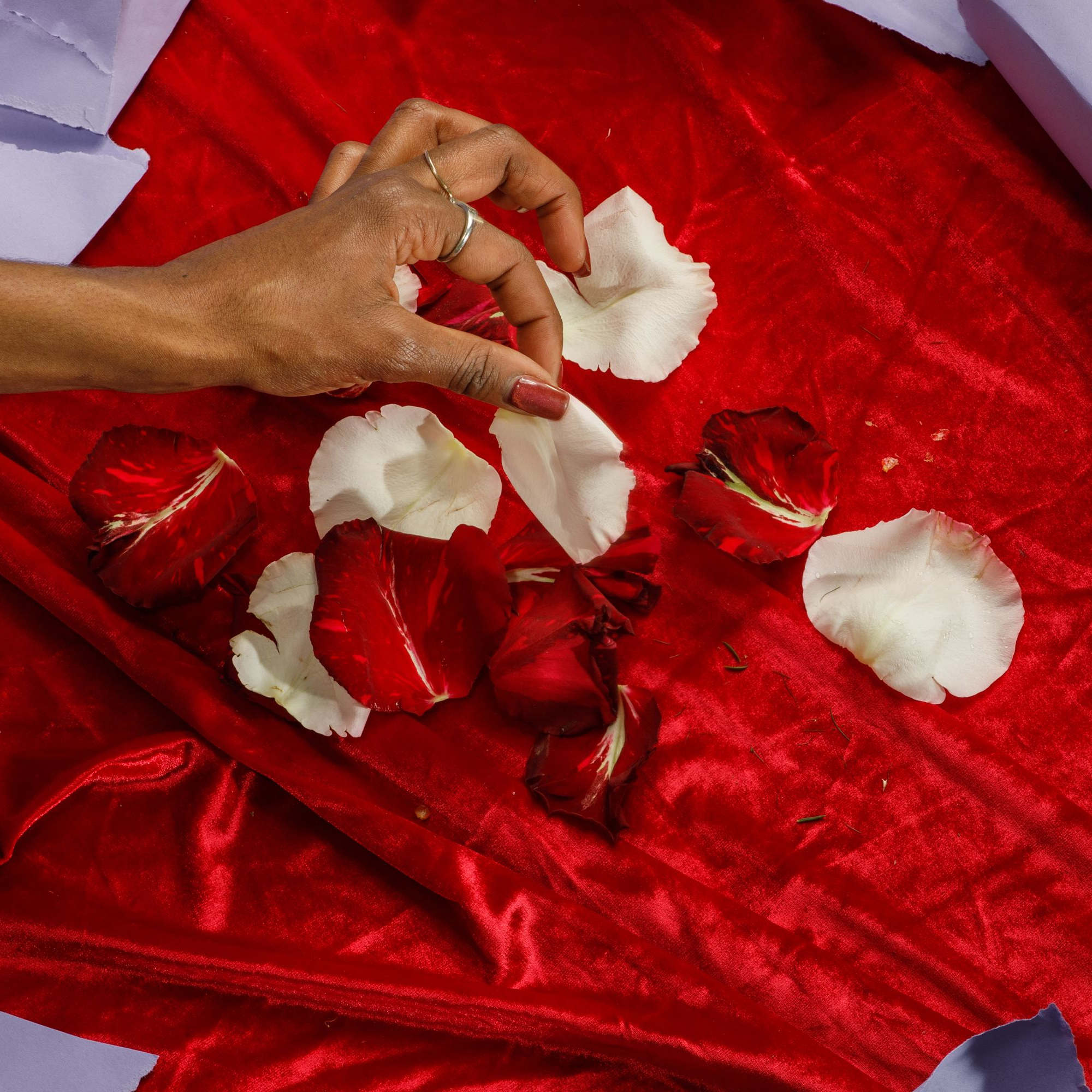 Want to set the mood? Add a touch of romance with loose