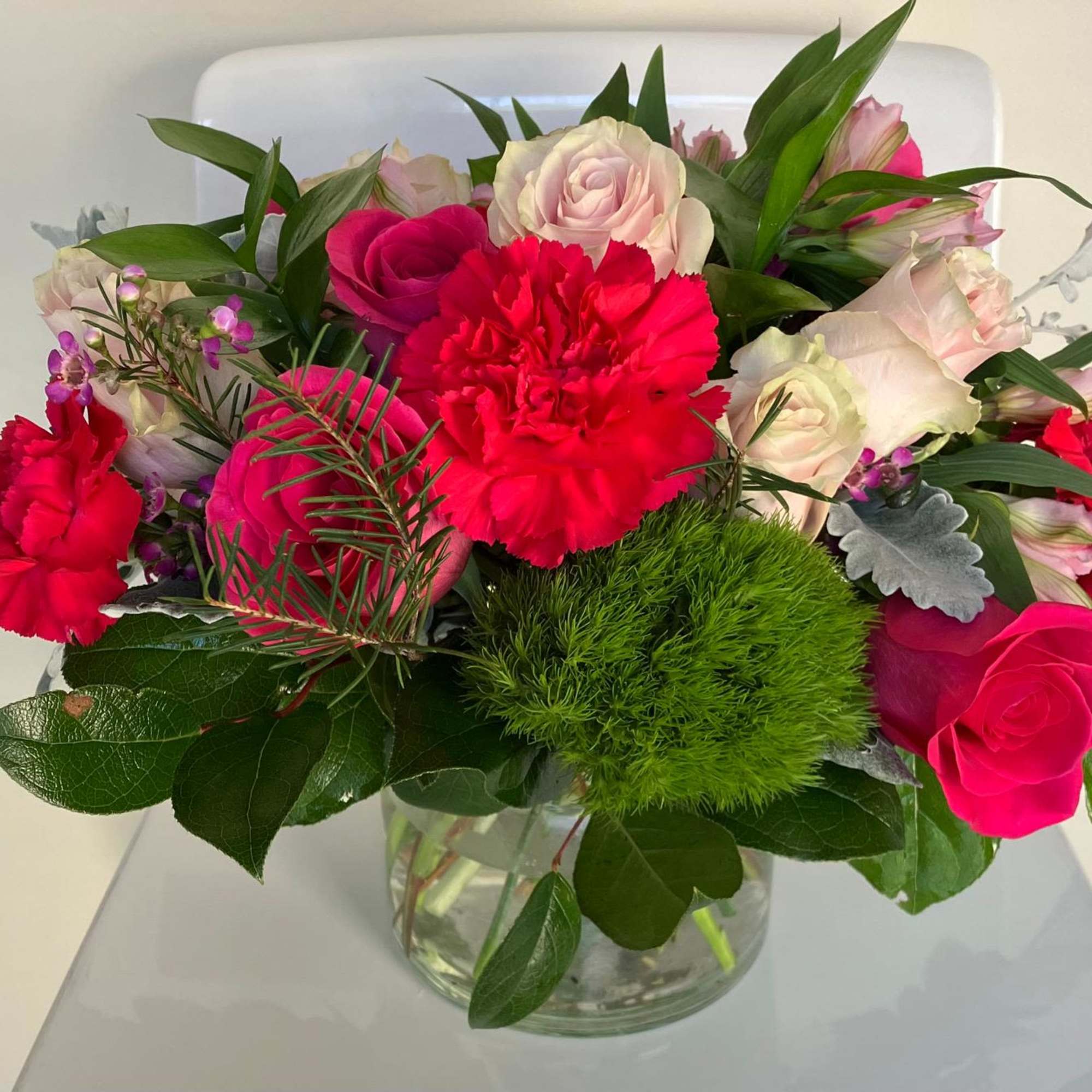 All Occasion
Crystal Clear Glass Vessel

Place your Order Online Monday to Saturday before