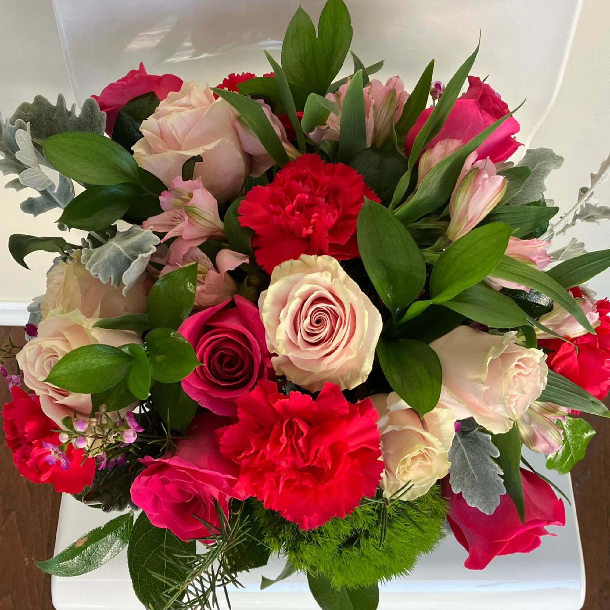 All Occasion
Crystal Clear Glass Vessel

Place your Order Online Monday to Saturday before