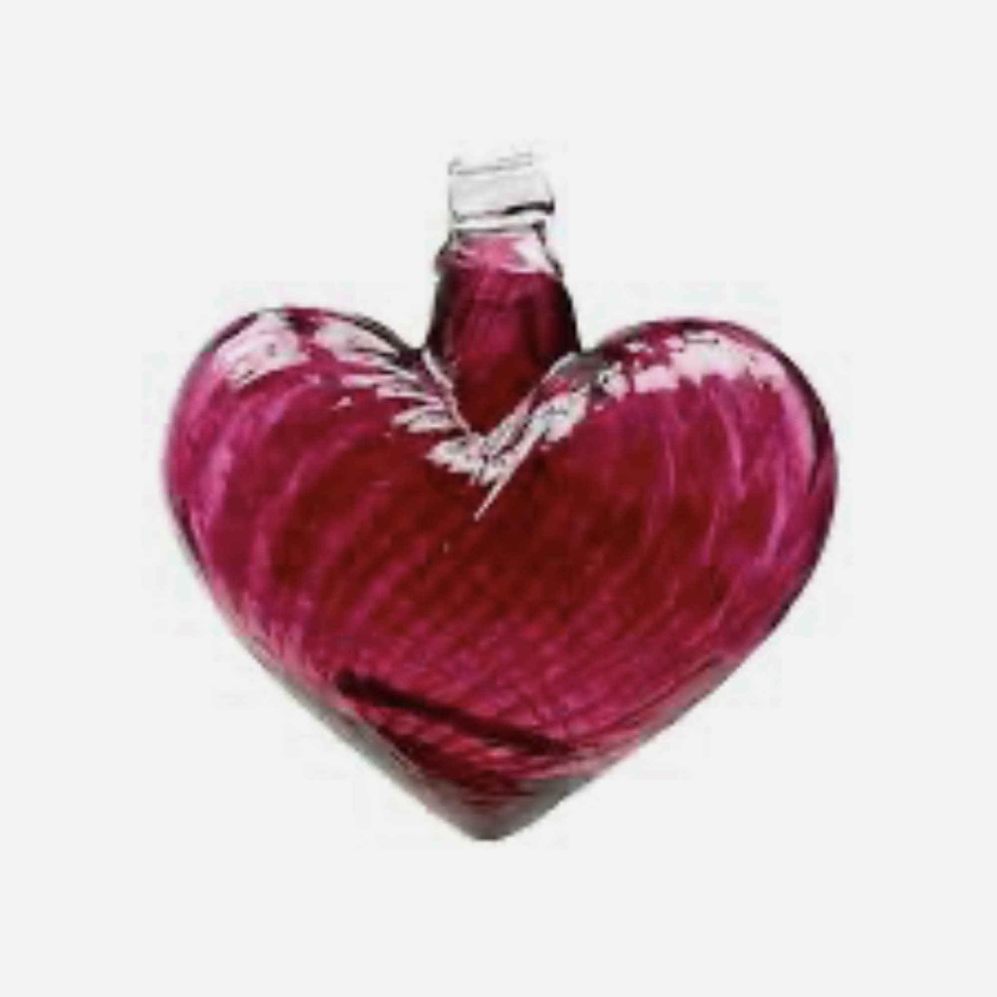 This beautifully heart shaped kitras ball can be a great keepsake for