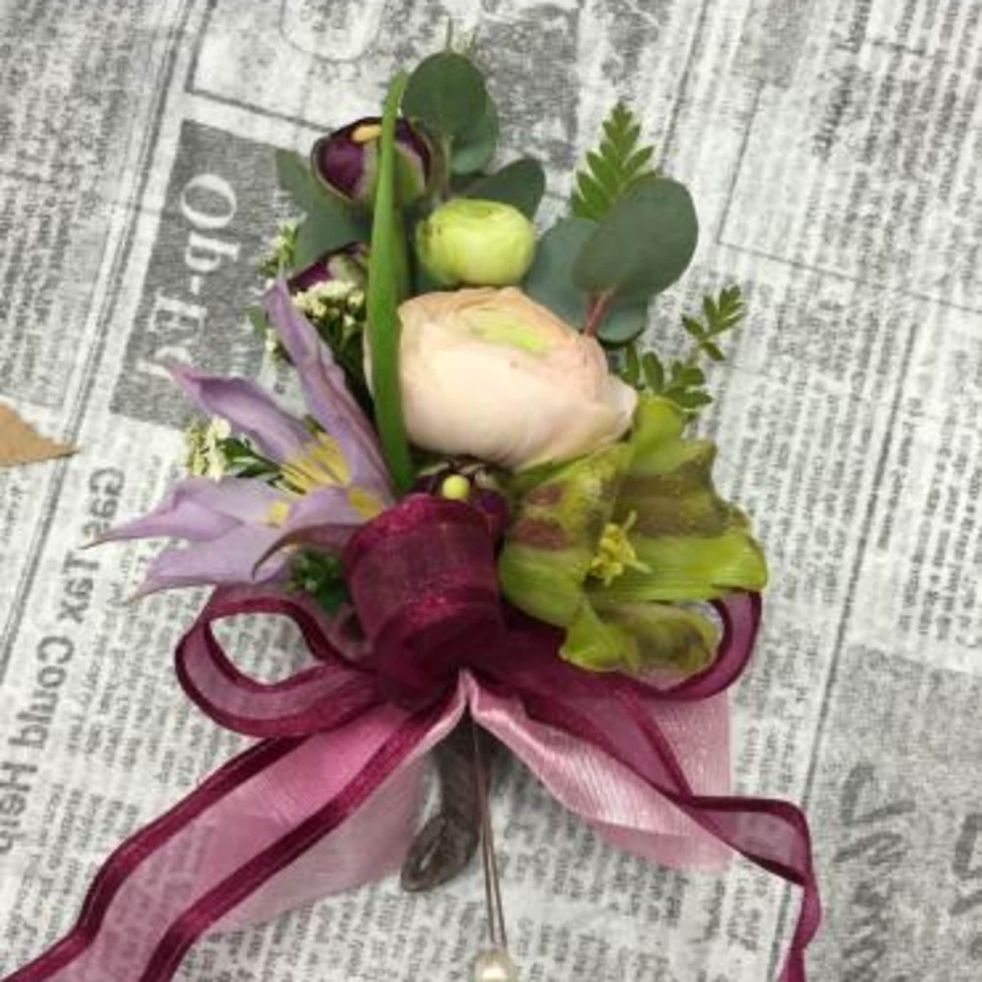 Pin or Wrist Corsage.  Photo is just a sample.  Actual