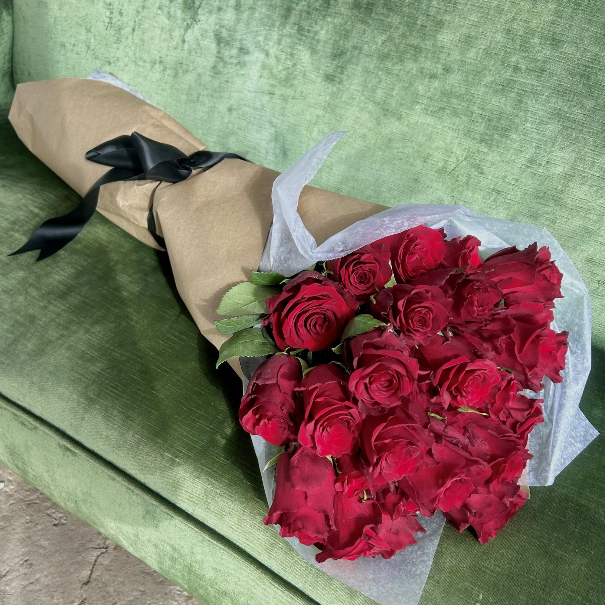 Act Fast! Our Premium Rose Offer Ends Soon!
Indulge in the beauty of