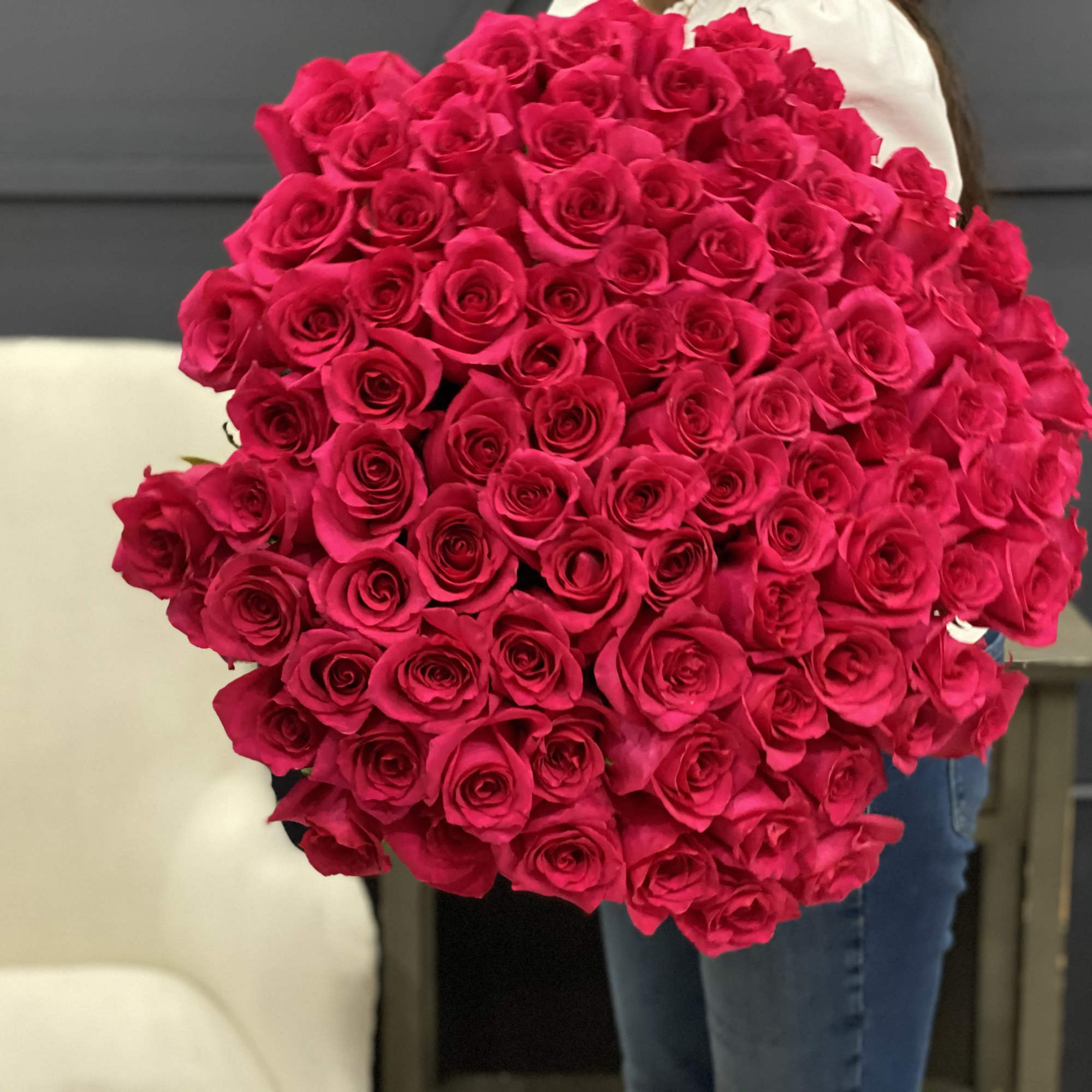 100 Hot Pink Roses Hand-crafted bouquet 

***VASE NOT INCLUDED