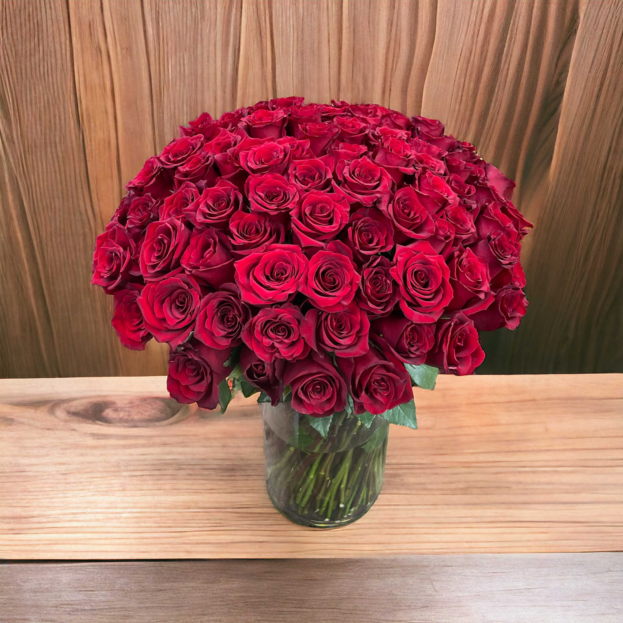Beautiful premium roses in vase to last longer. The best long roses