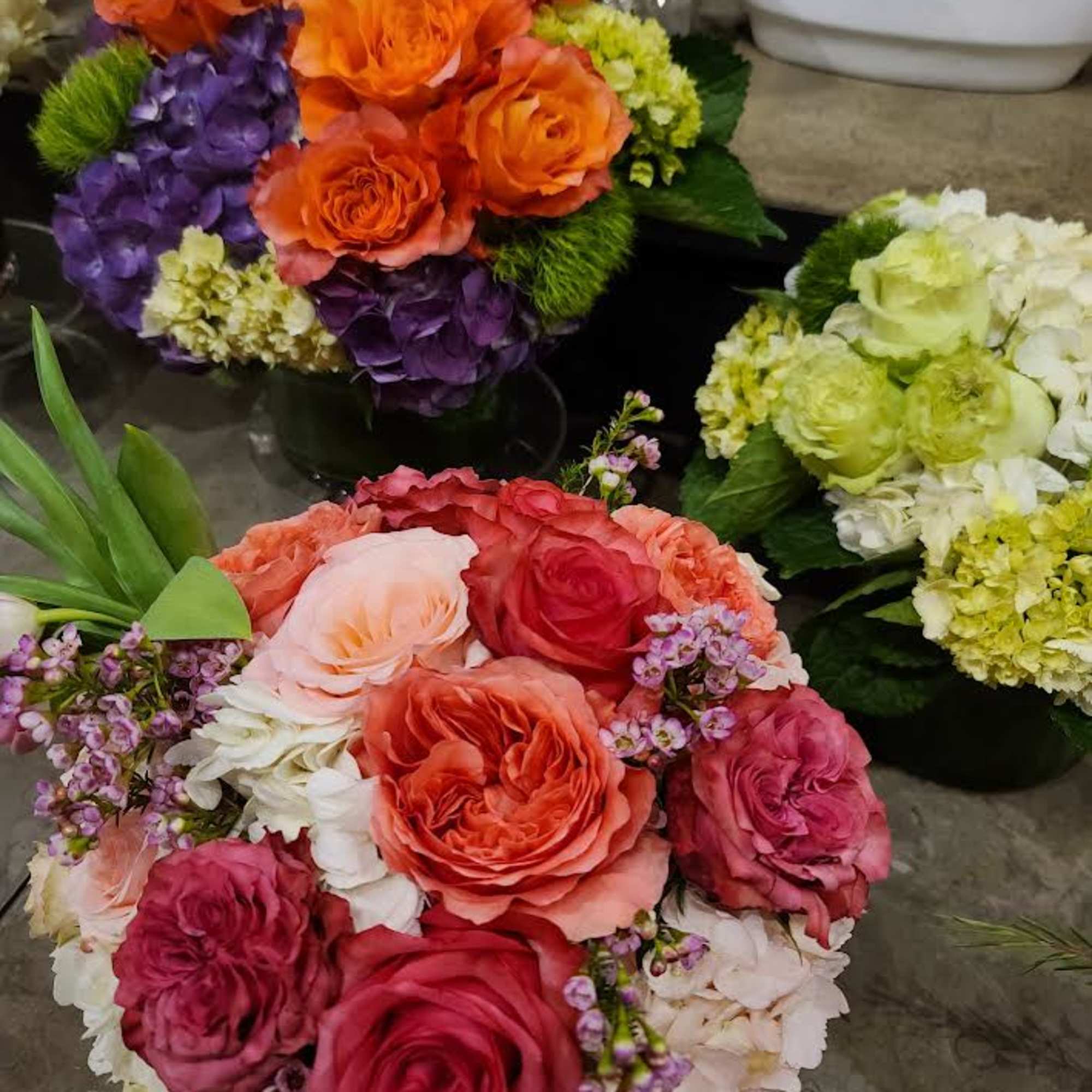 PHOTOS ARE REPRESENTITIVE OF OUR STYLE AND NOT THE EXACT ARRANGEMENT YOU