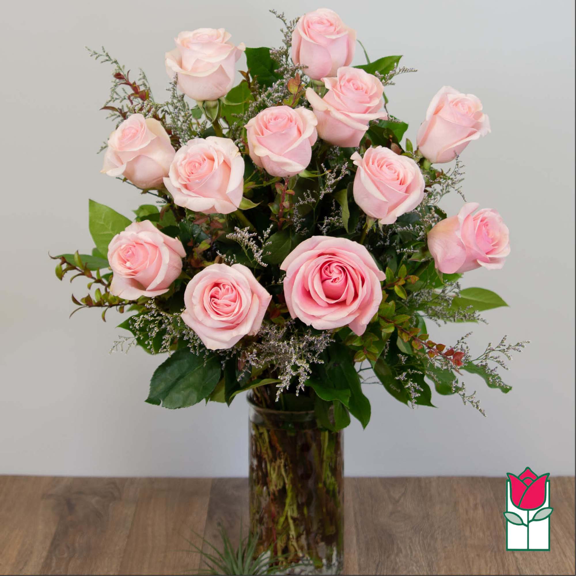  1 Dozen Premium Long Stem Pink Roses

The Beretania Florist one dozen