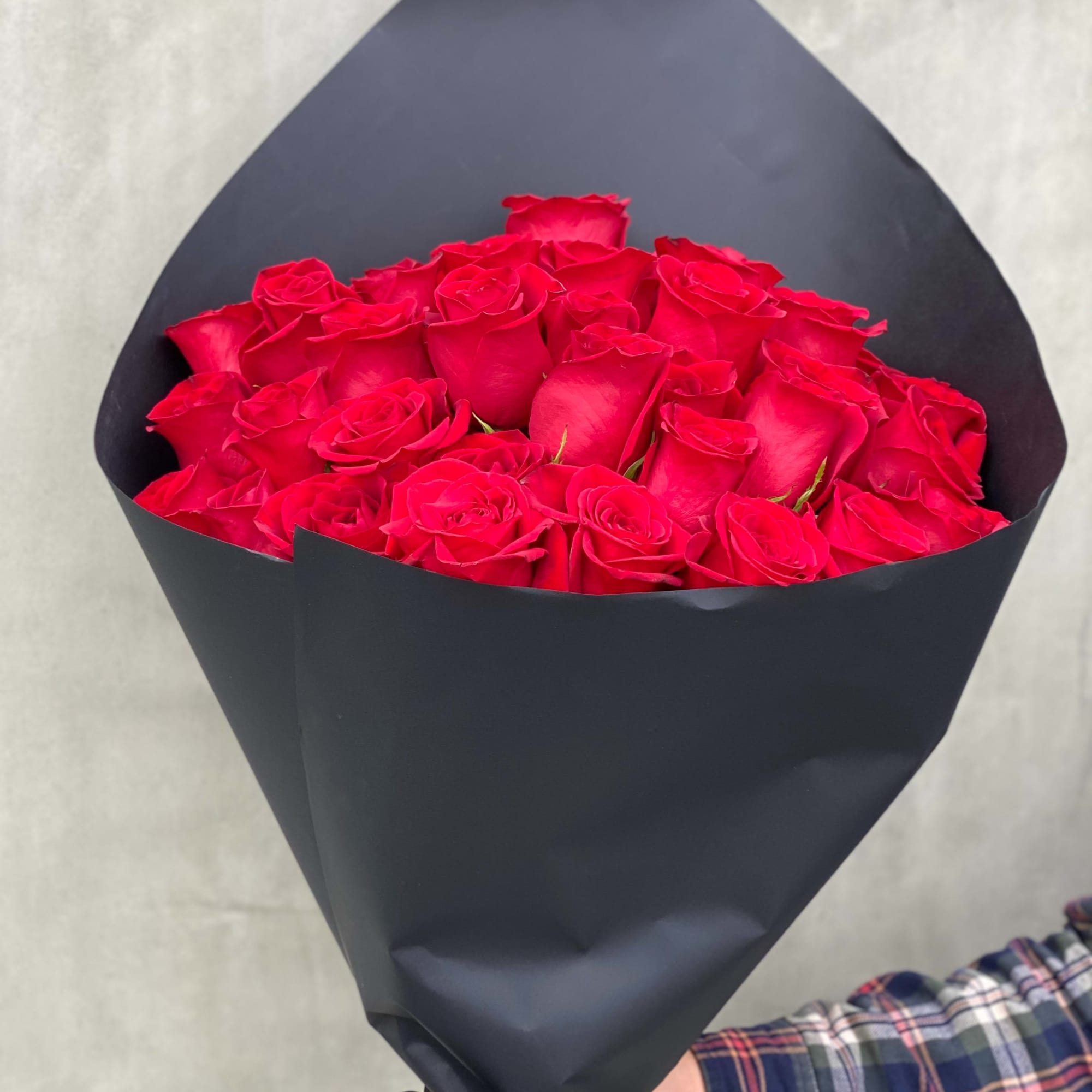 Beautiful romantic bouquet. Premium long stem roses hand wrapped in our limited