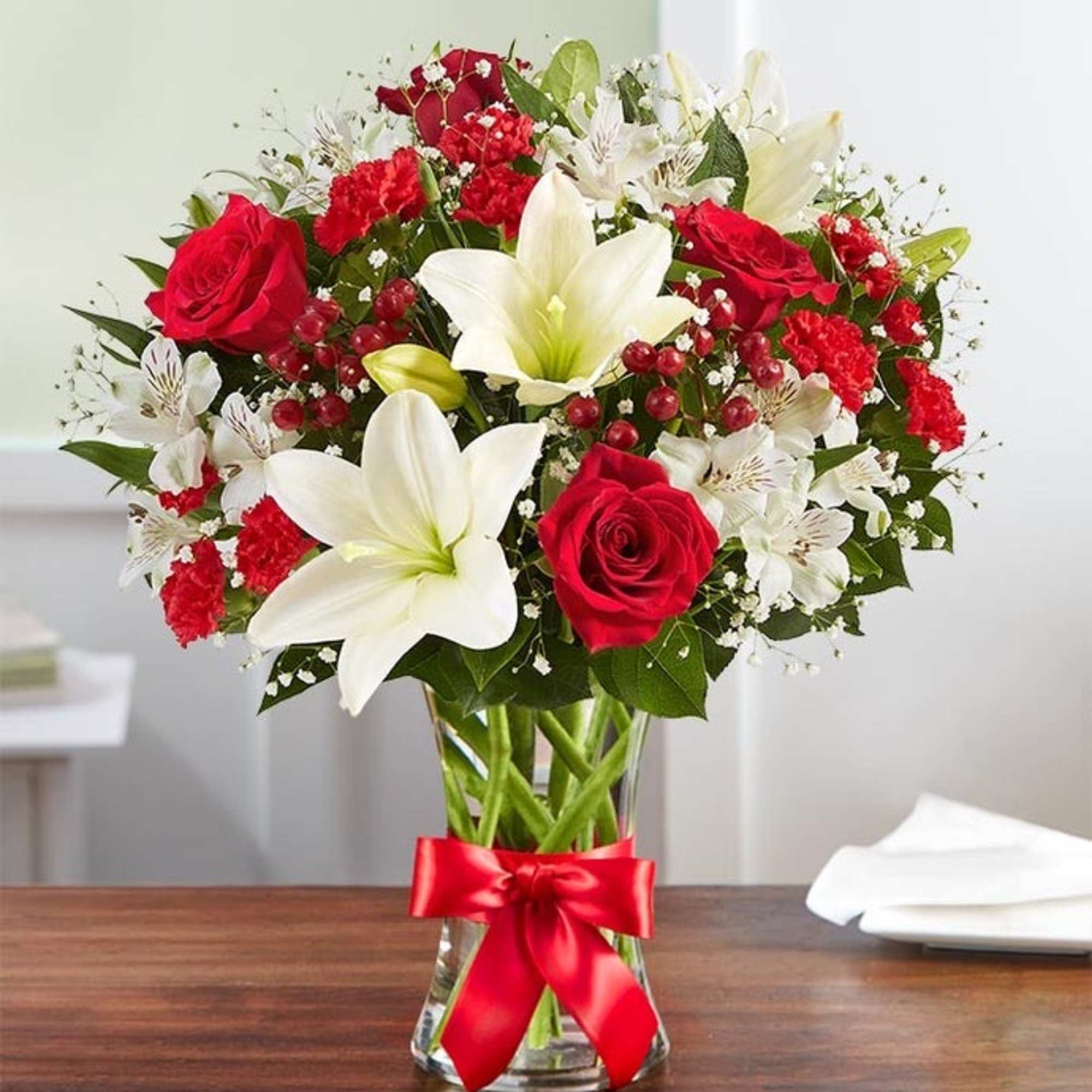 That feeling of bliss, captured in a bouquet. Inspired by the beauty